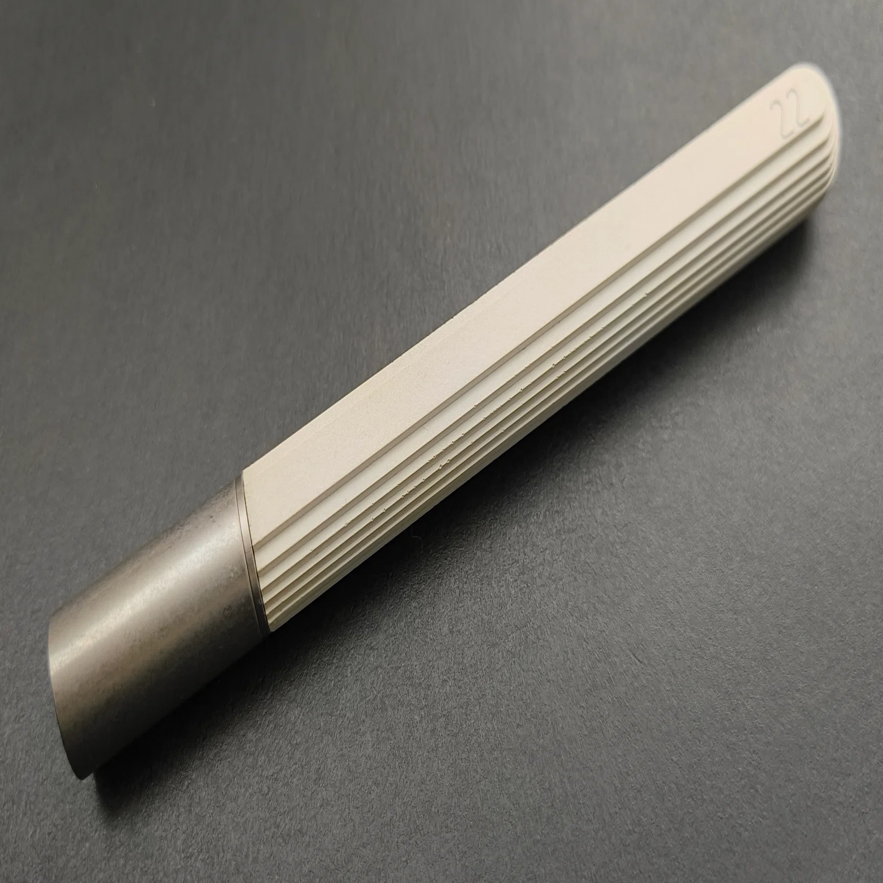22 Design Studio Contour RB｜KAWEkollektor