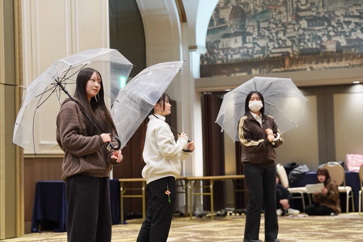 [In Training!] Preparations for the Graduation Project Presentation are ...