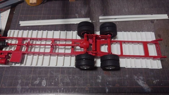 デコトラ】 アオシマ 1/32 日野スーパードルフィン冷凍車 製作②