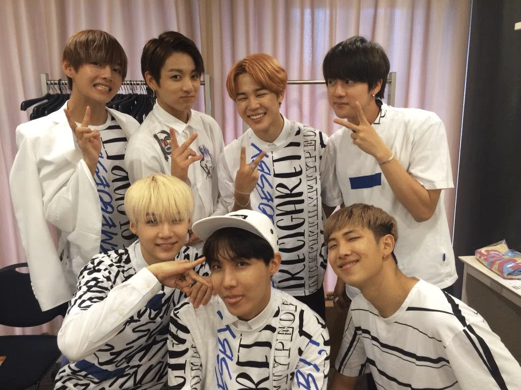 防弾少年団 JAPAN OFFICIAL FAN MEETING VOL.2 -UNDERCOVER MISSION
