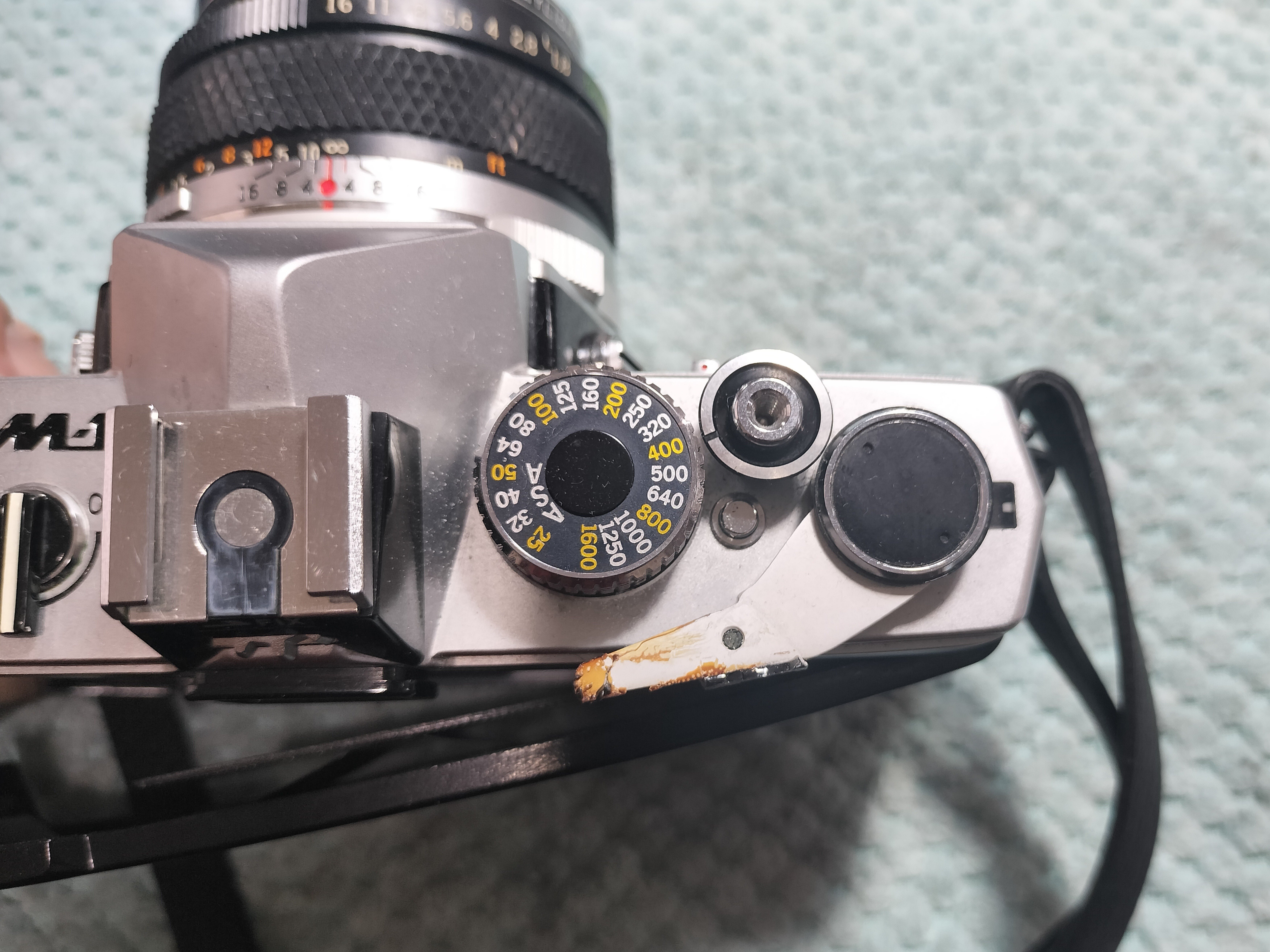 Olympus M-1の分解｜フィルムカメラ修理のアクアカメラ