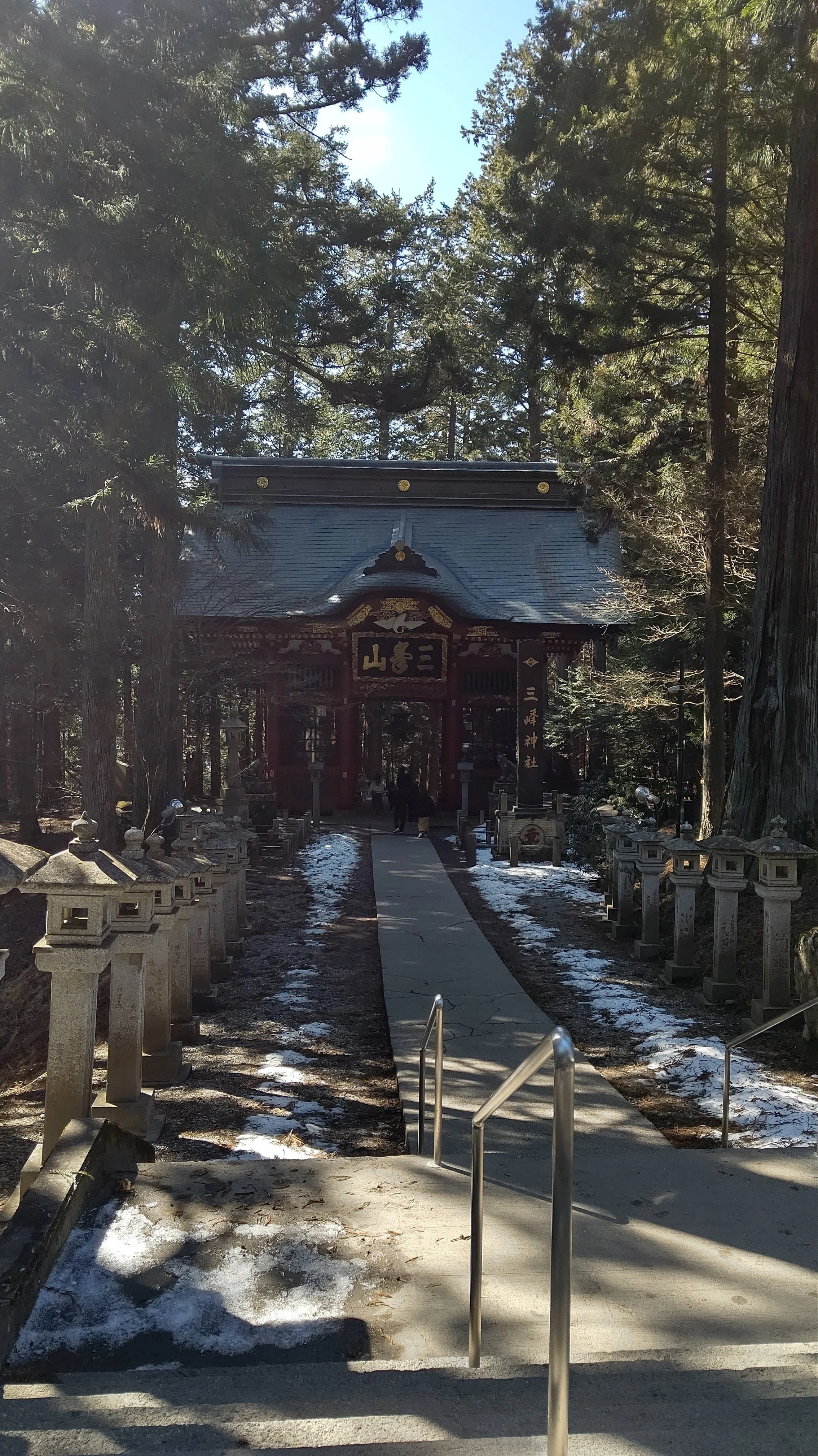 神社散歩#36（三峯神社）｜葦原メシオ