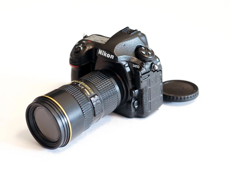Nikon ニコン D850　おまけつき カメラ買いました｜NIKON D850とZ50IIミニチュア｜カメラと写真