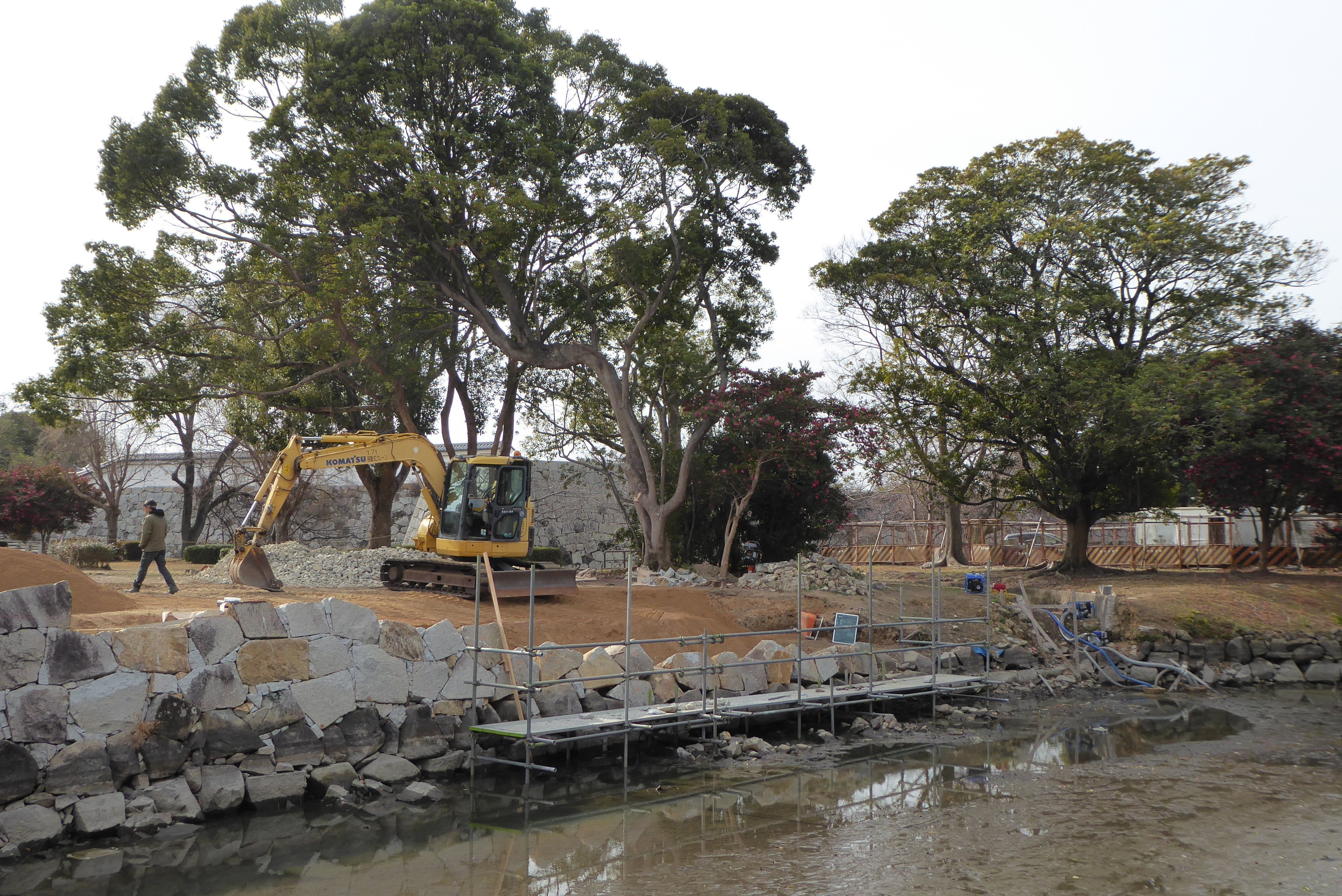写真日記「今年最初の骨董市で見つけたもの」｜ともた