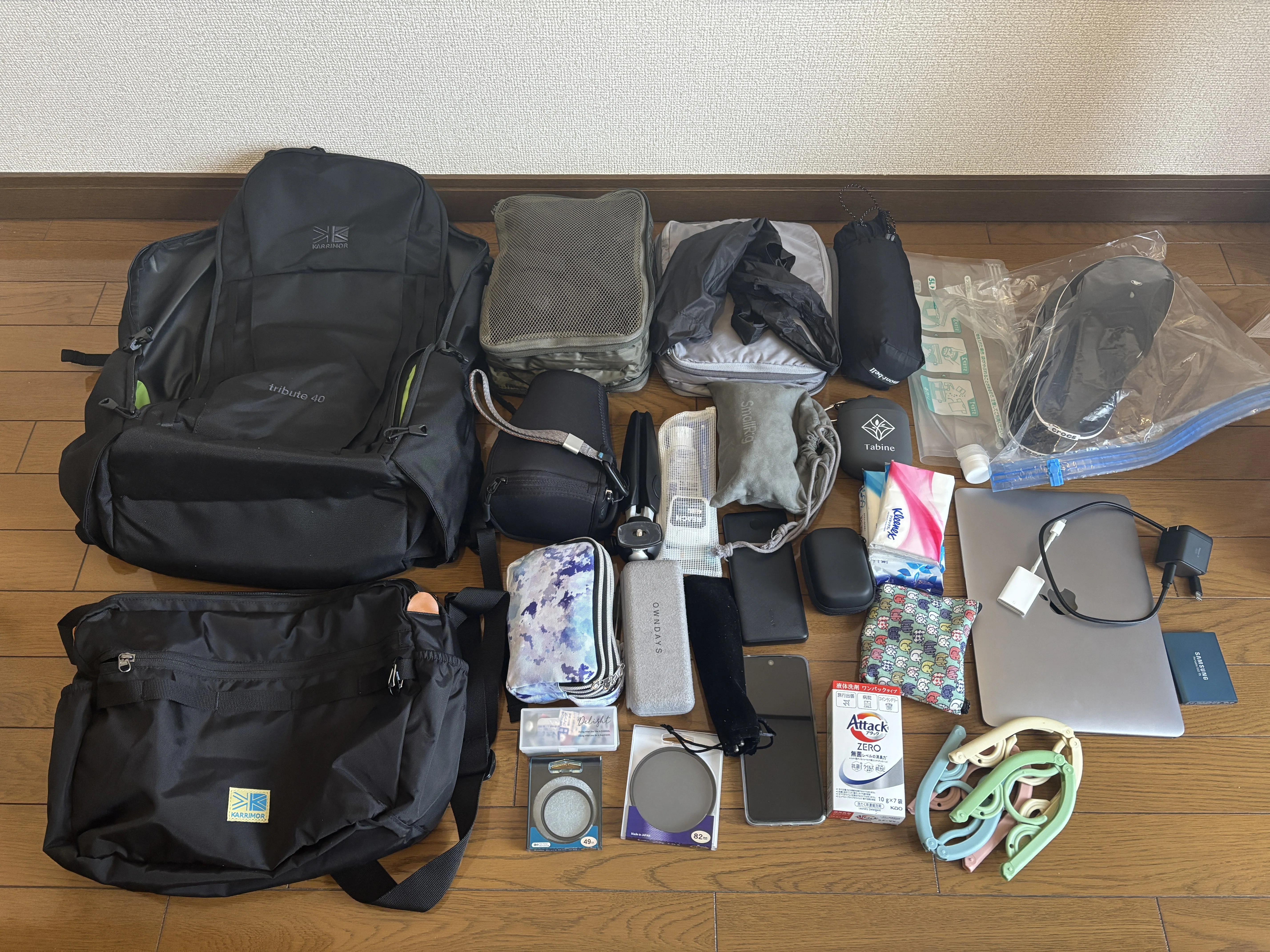 バックパック一つで海外撮影旅をする持ち物をみせます【機内持ち込み可