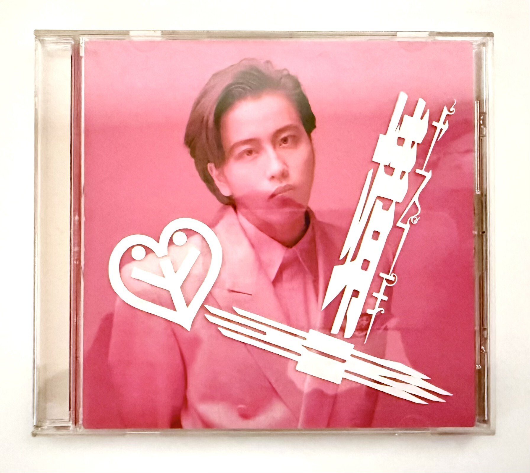 ピンク色のジャケットが眩しい！ 岡村靖幸【靖幸】｜popo_k