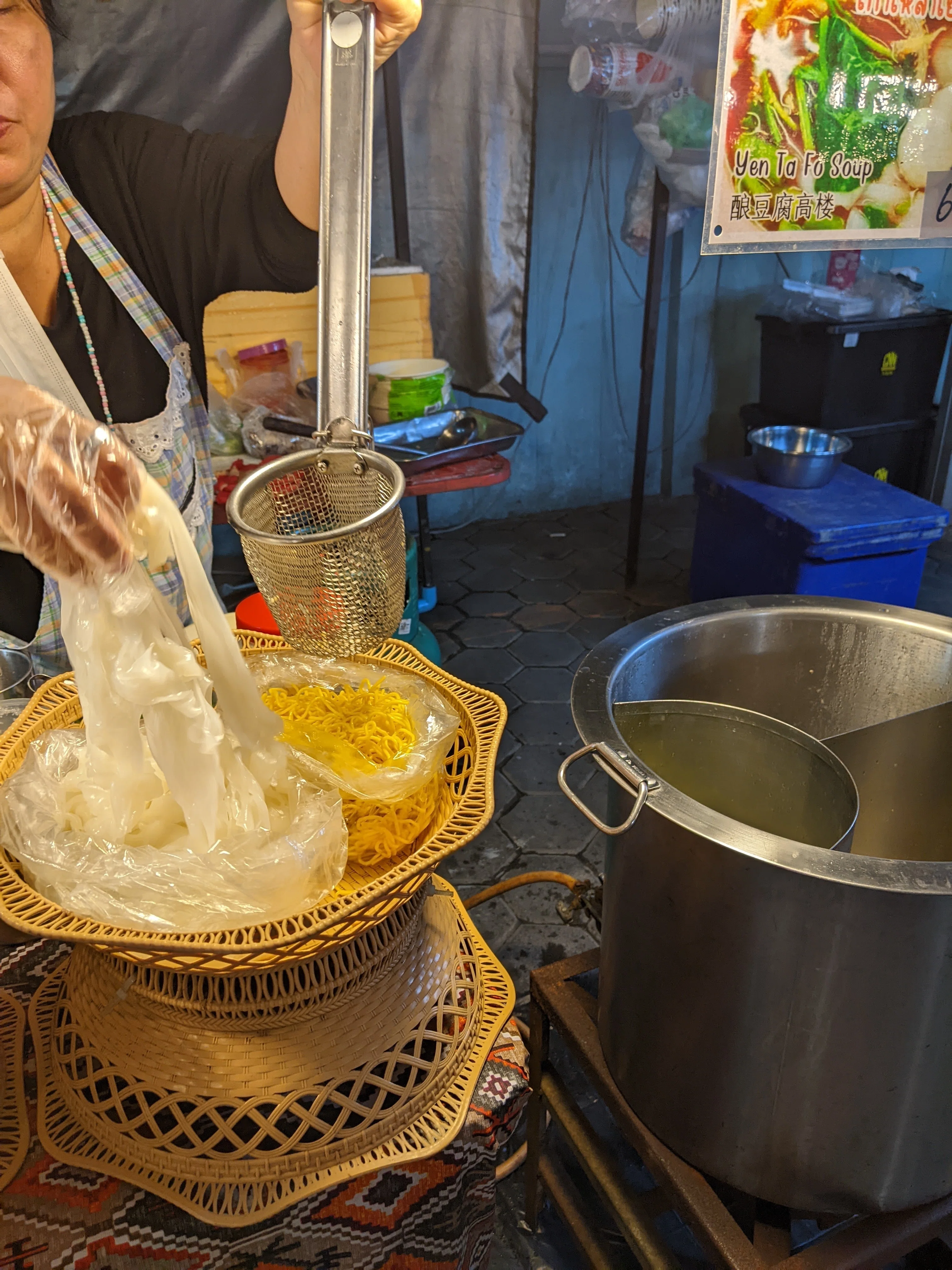 タイ旅行記🇹🇭2025 Vol.15 チェンマイ サタデーナイトマーケット