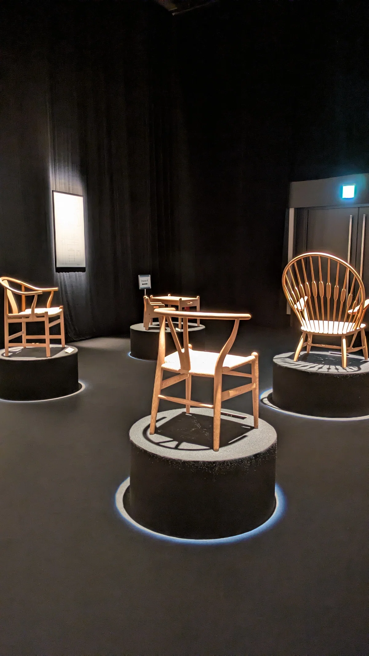 ハンス・ウェグナー展｜nacco