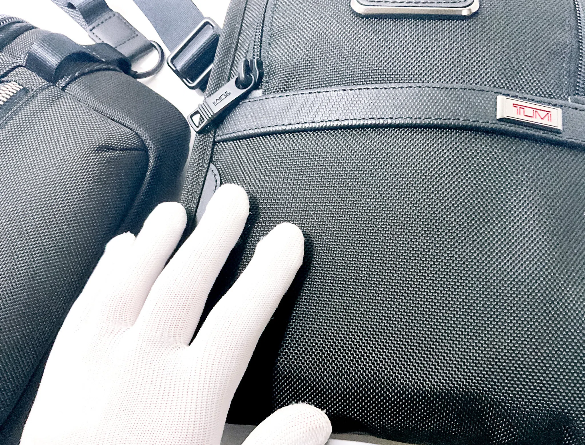 TUMI】「FXTバリスティックナイロン」と「リサイクルバリスティック