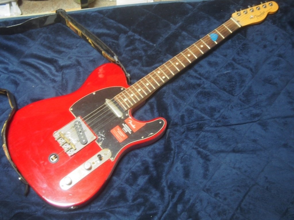 フェンダー アメリカンプロフェッショナルテレキャスター｜高槻弘壱