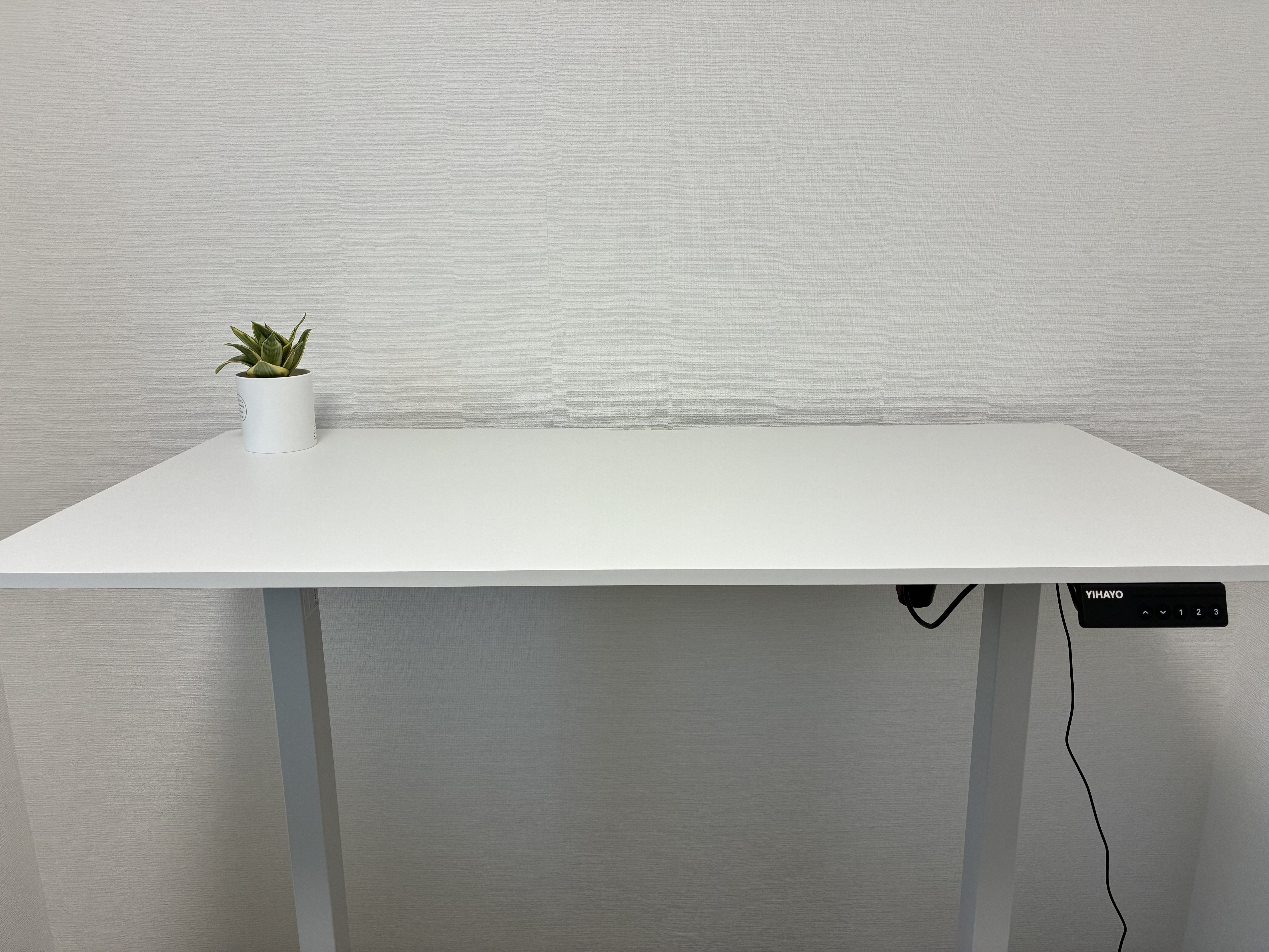 1万円台の電動昇降デスクYIHAYOを3ヶ月使った正直レビュー｜FlexiSpot
