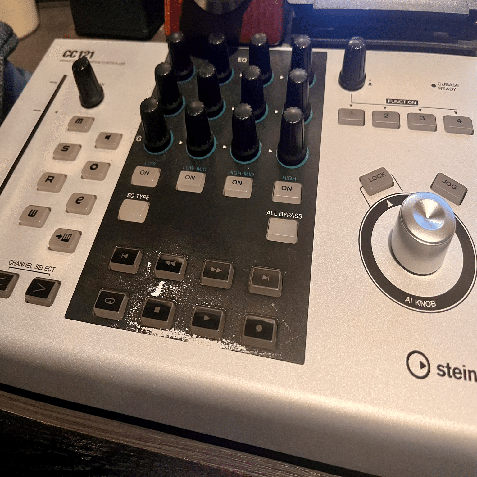 ヤマハの新フィジコン、CC1は買いか？｜OzaShin