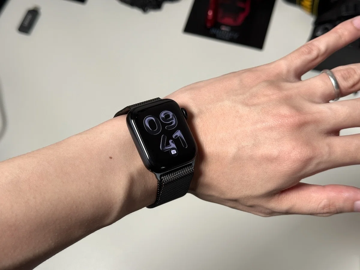 Apple Watchサイズ】男性女性どちらも小さいサイズが無難｜とんがらす 