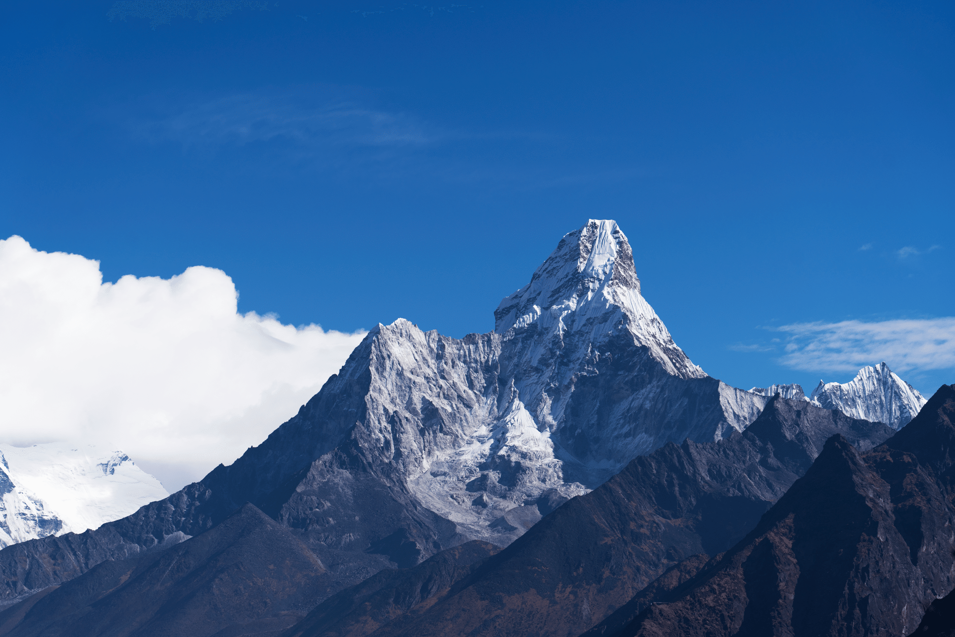 ネパール・エベレスト街道トレッキング！マウンテンフライト編 | Chill