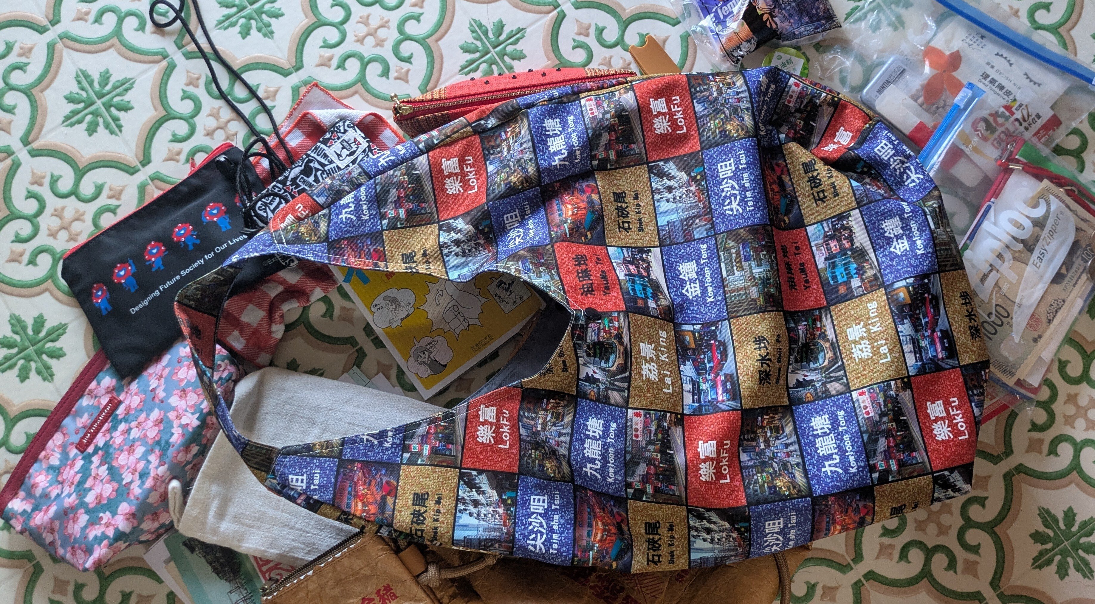 香港で買ったバッグたち（普段のバッグの中身たち）｜毎日香港旅行記
