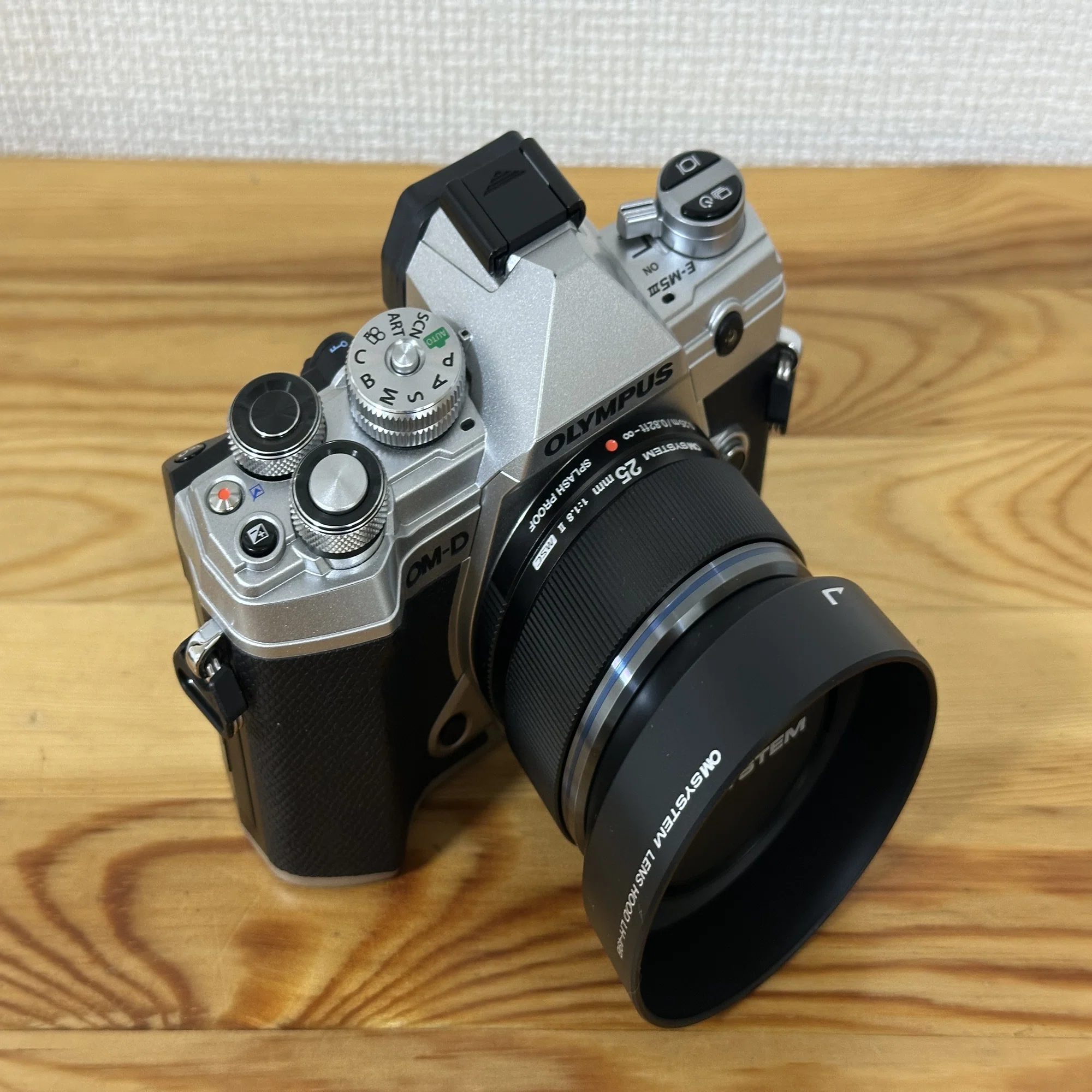 昔とは違うチョイス。E-M5 Mark III&M.ZUIKO 25mm F1.8 Ⅱ｜大島敬大