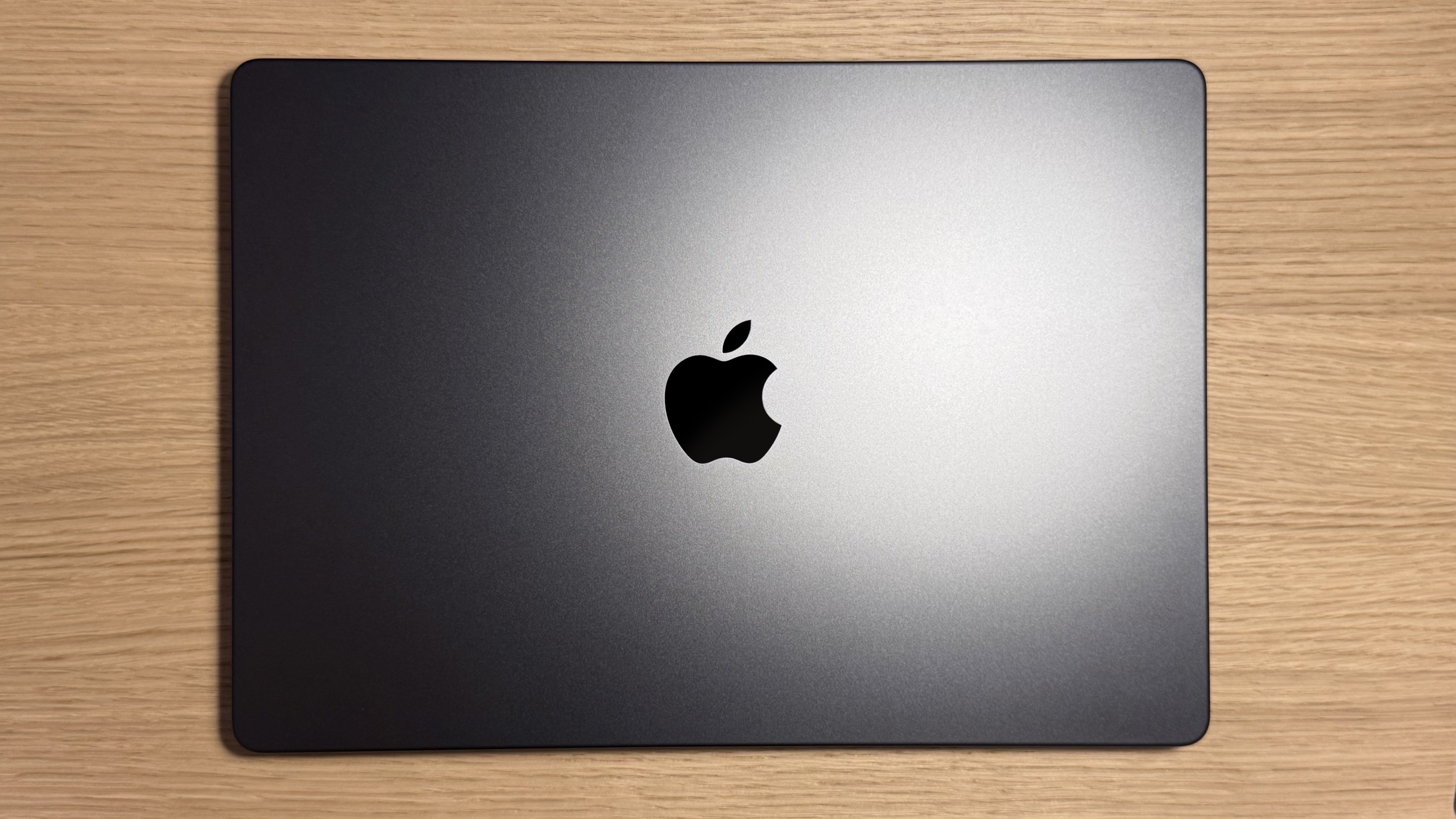 MacBook Pro M5、めちゃくちゃ心強い。｜青山