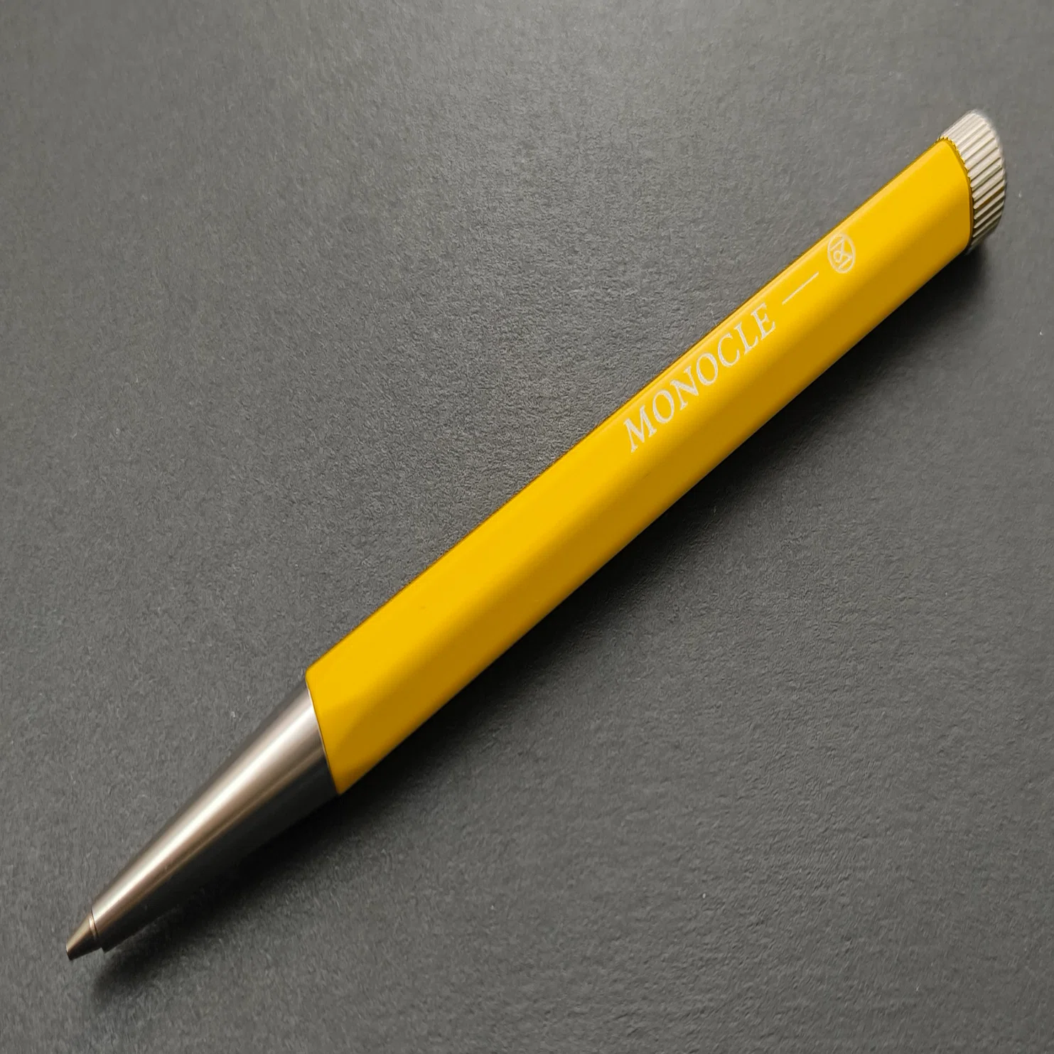 Leuchtturm1917 x Monocle Drehgriffel pencil｜KAWEkollektor