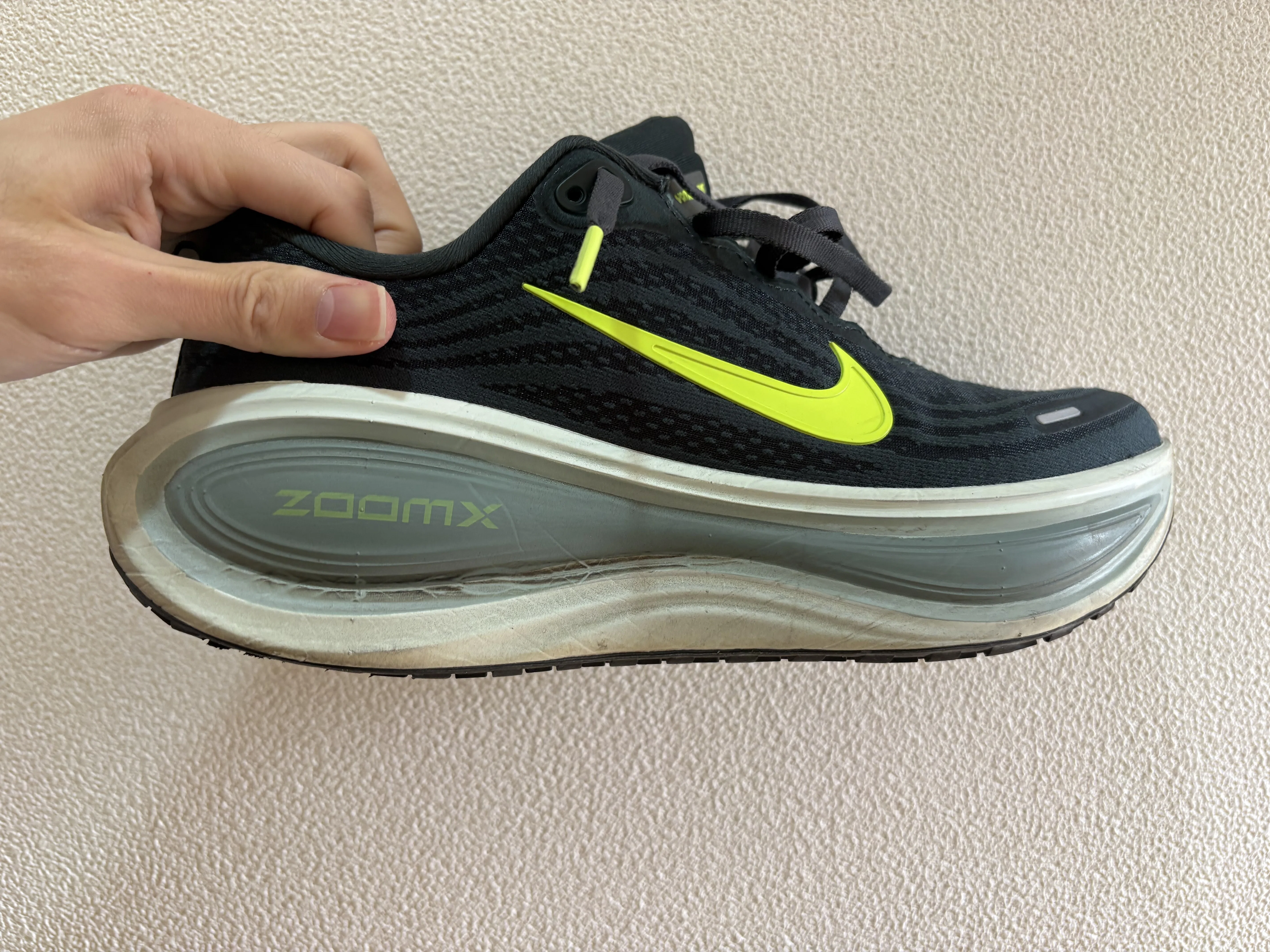 ボメロプラス 1ヶ月レビュー】NIKE ボメロプラス削れ具合は？クッションのヘタレ具合