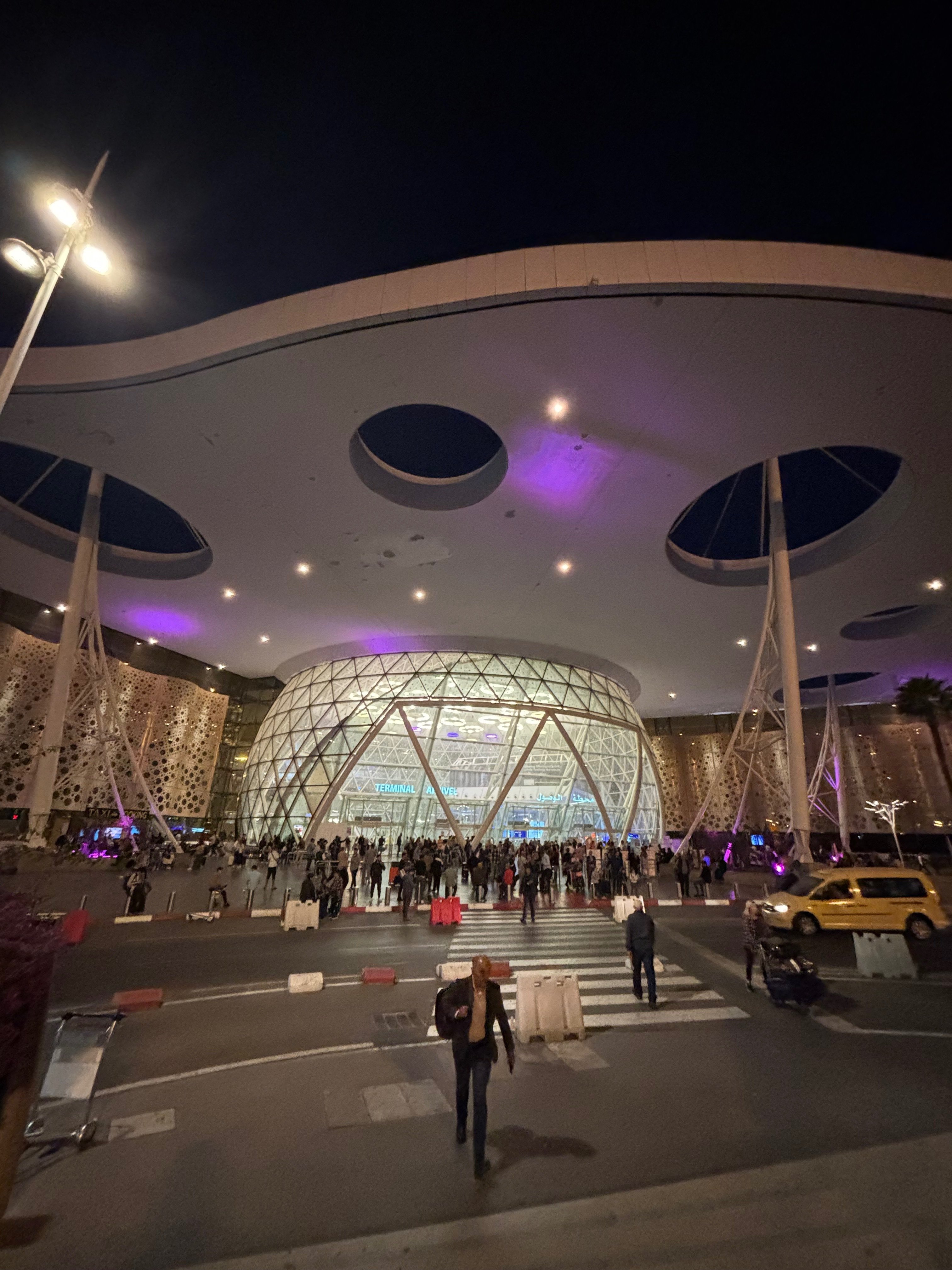 モロッコ1番の都市マラケシュ｜haru