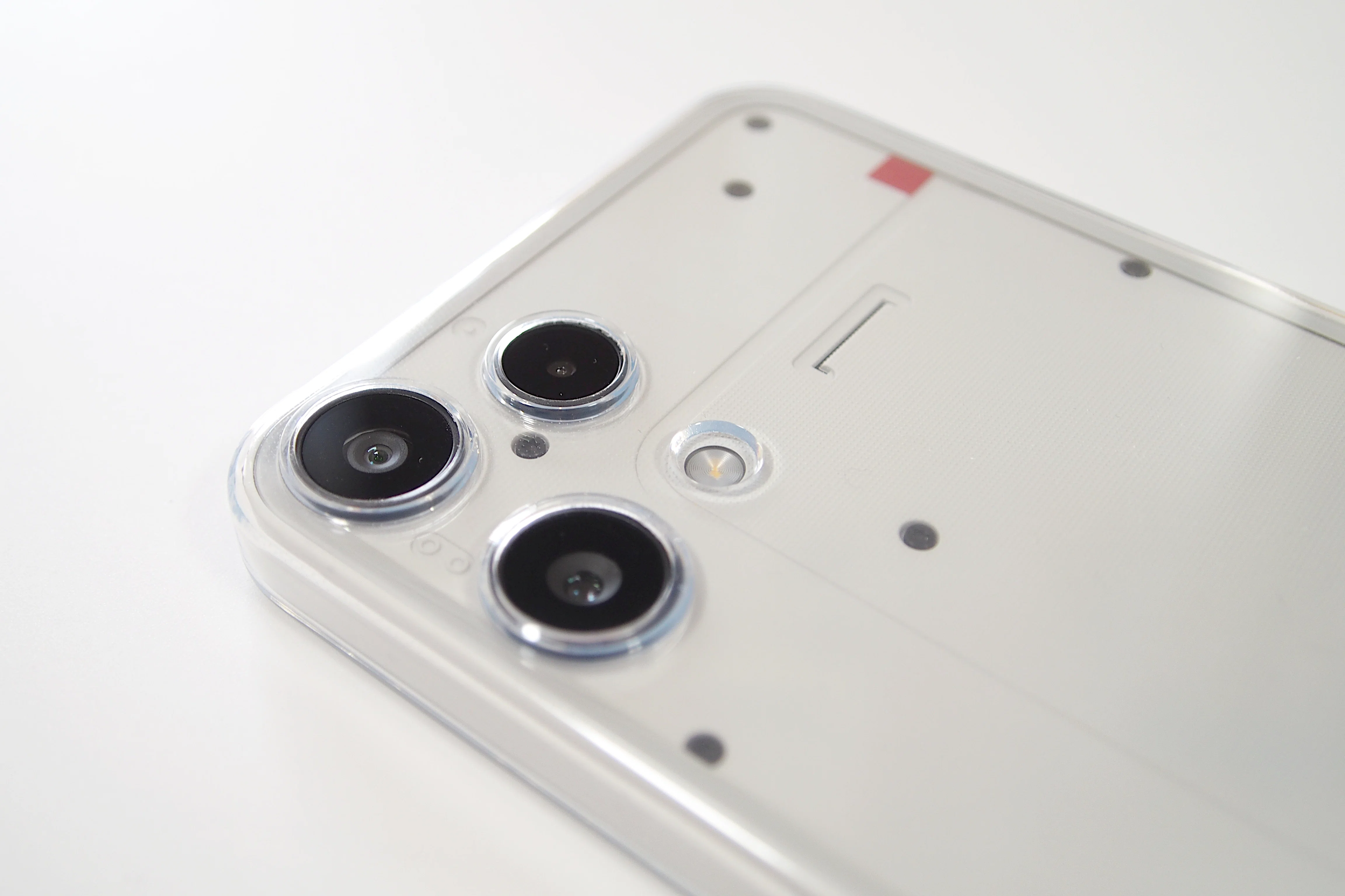 Nothing Phone (3a) Lite Hands-on Review! A High-Value Entry-Level