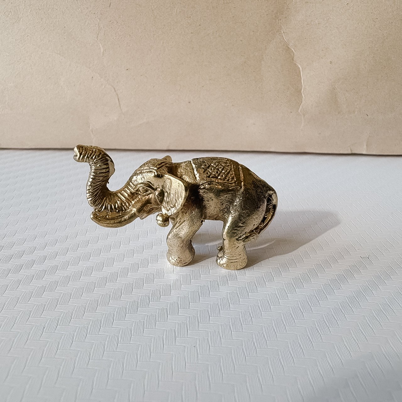 タイ旅行③プラクルアン お守りアミュレット屋さん｜明星 菫青