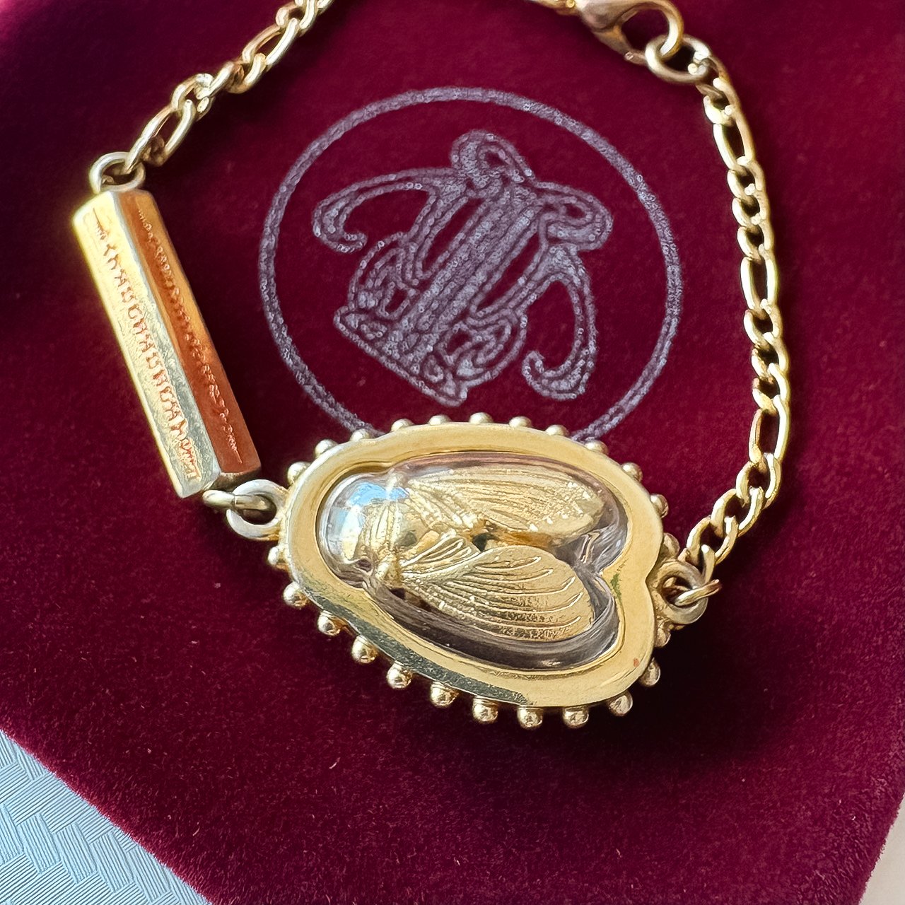 タイ旅行③プラクルアン お守りアミュレット屋さん｜明星 菫青