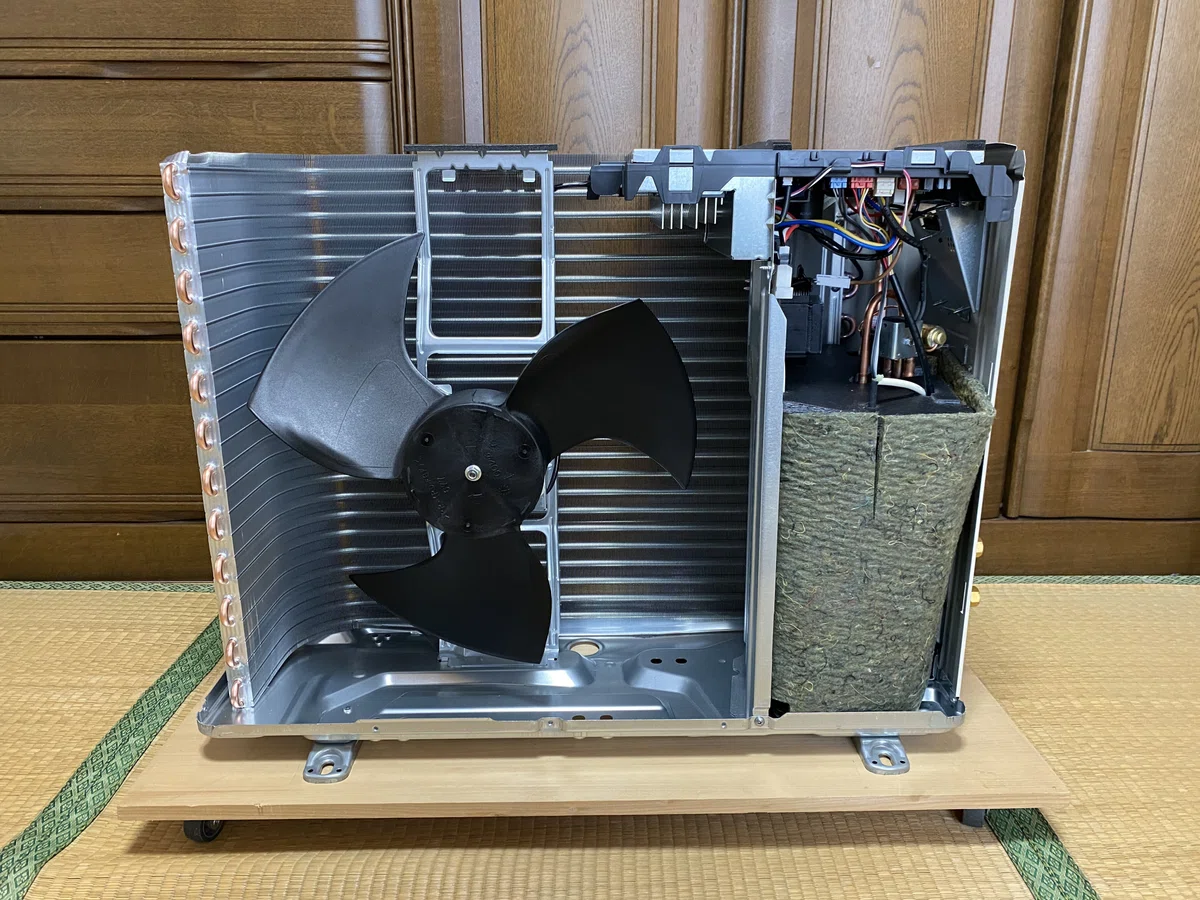 三菱電機エアコン 霧ヶ峰 GVシリーズ室外機 MSZ-GV2820の分解調査 10畳 