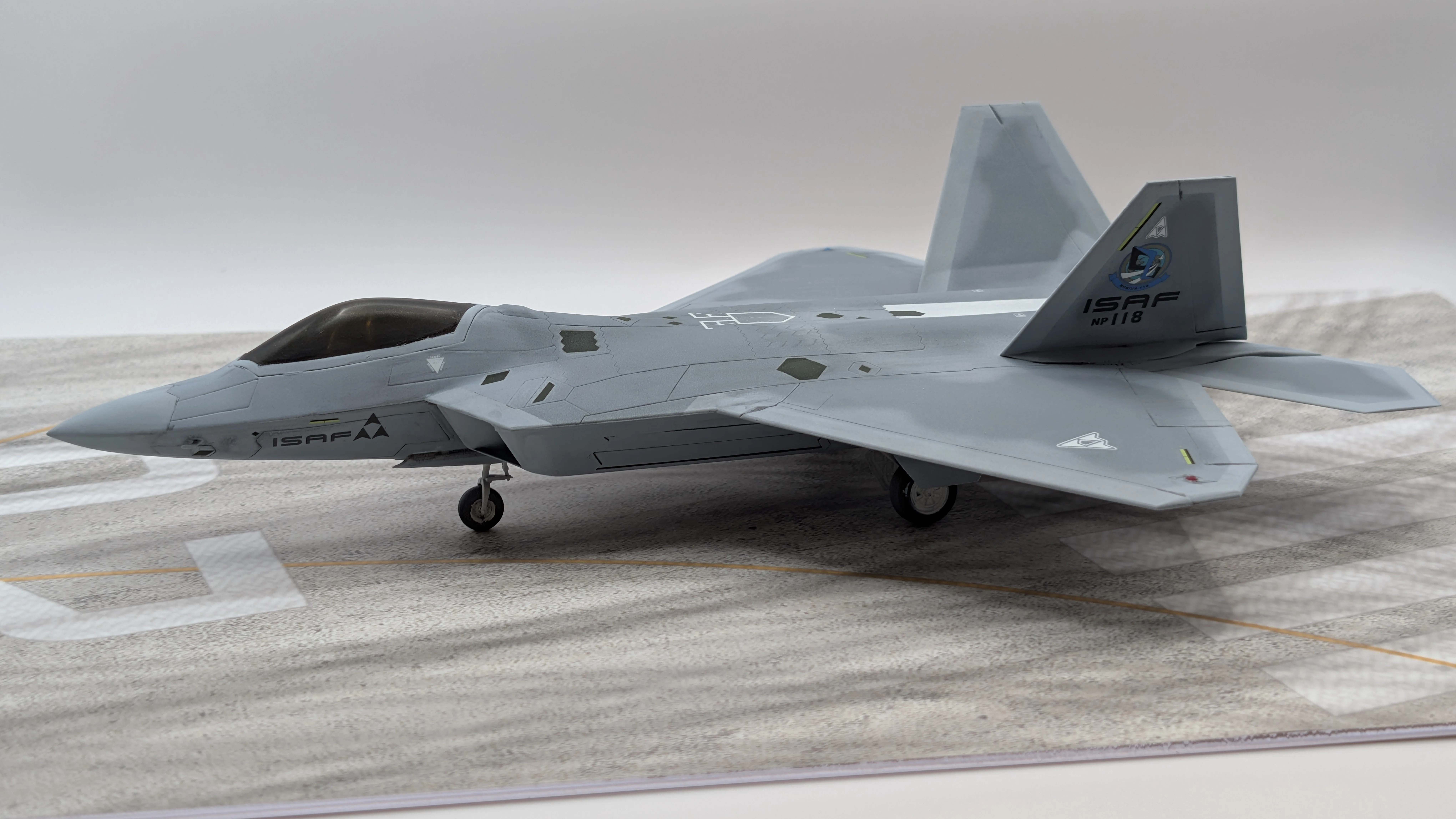 1/72 ハセガワ F-22 ISAF空軍メビウス1制作記｜サトタツの雑記