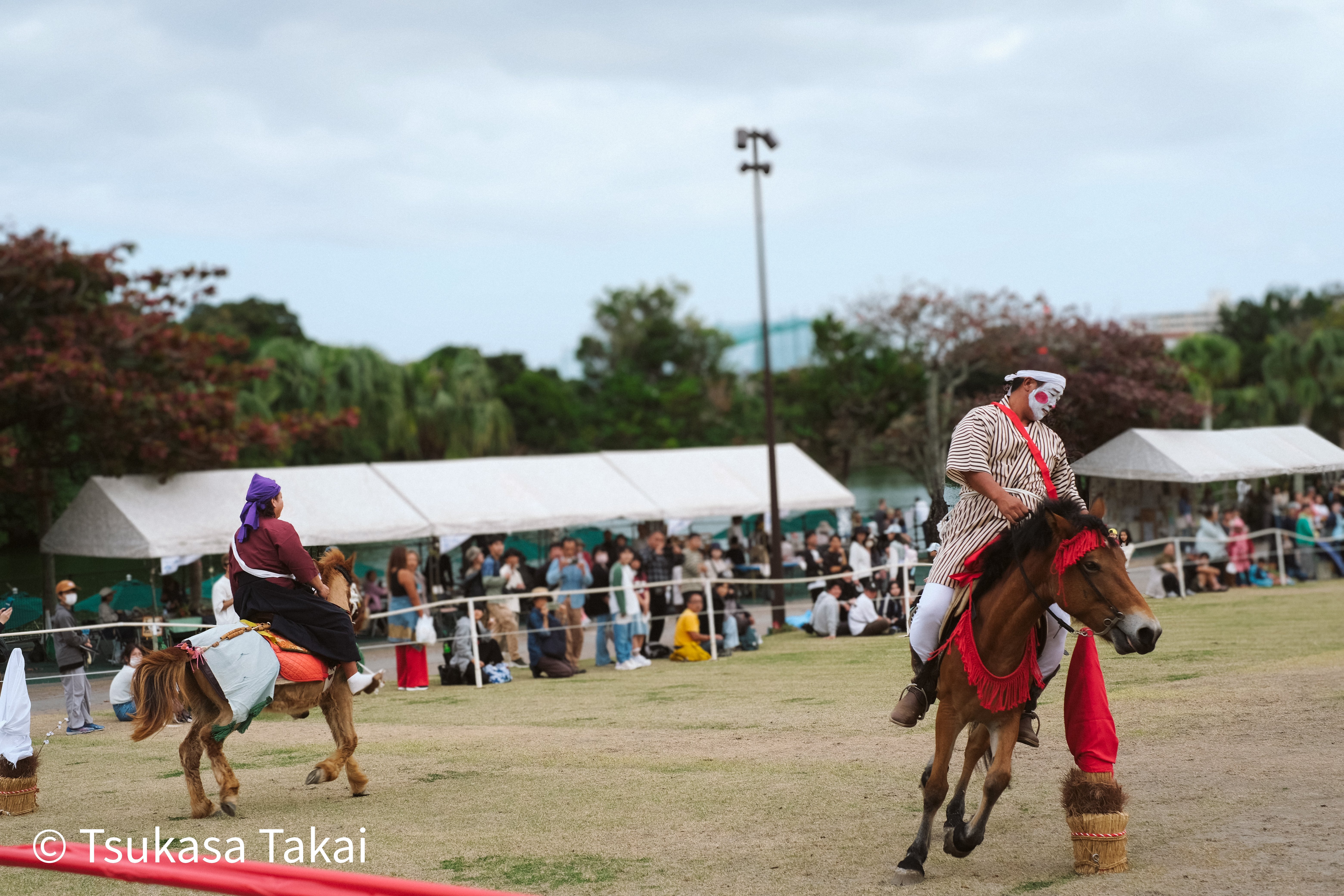 沖縄伝統競馬 ンマハラシー と 乗馬体験｜沖縄こどもの国｜高井司