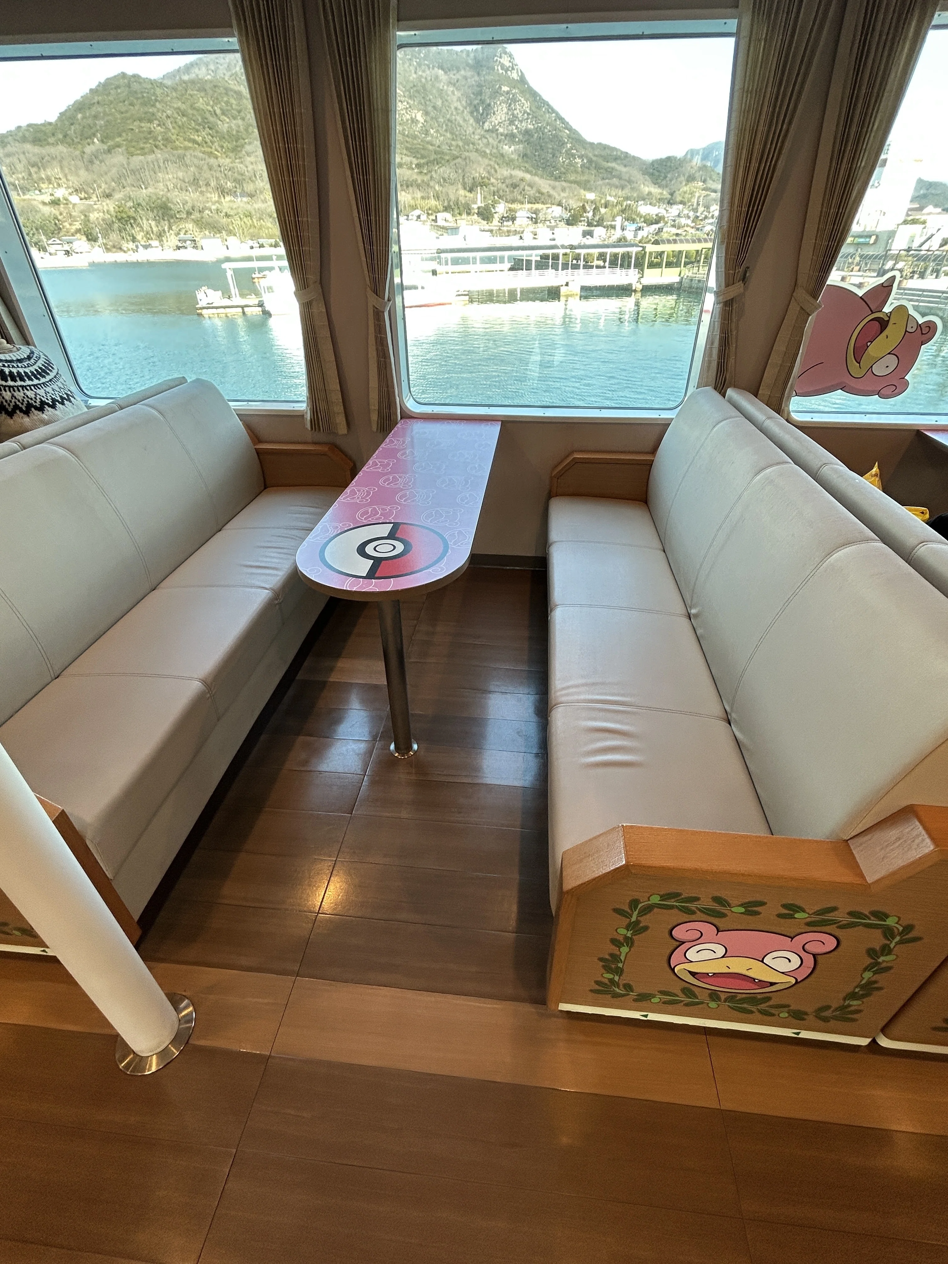 ヤドンのフェリーで小豆島へ。四国の道の駅を制覇！〈キャンピングカー