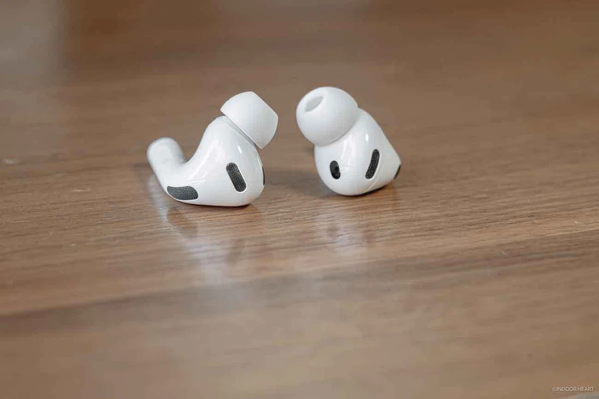 イヤホン:Apple「AirPods Pro 3」