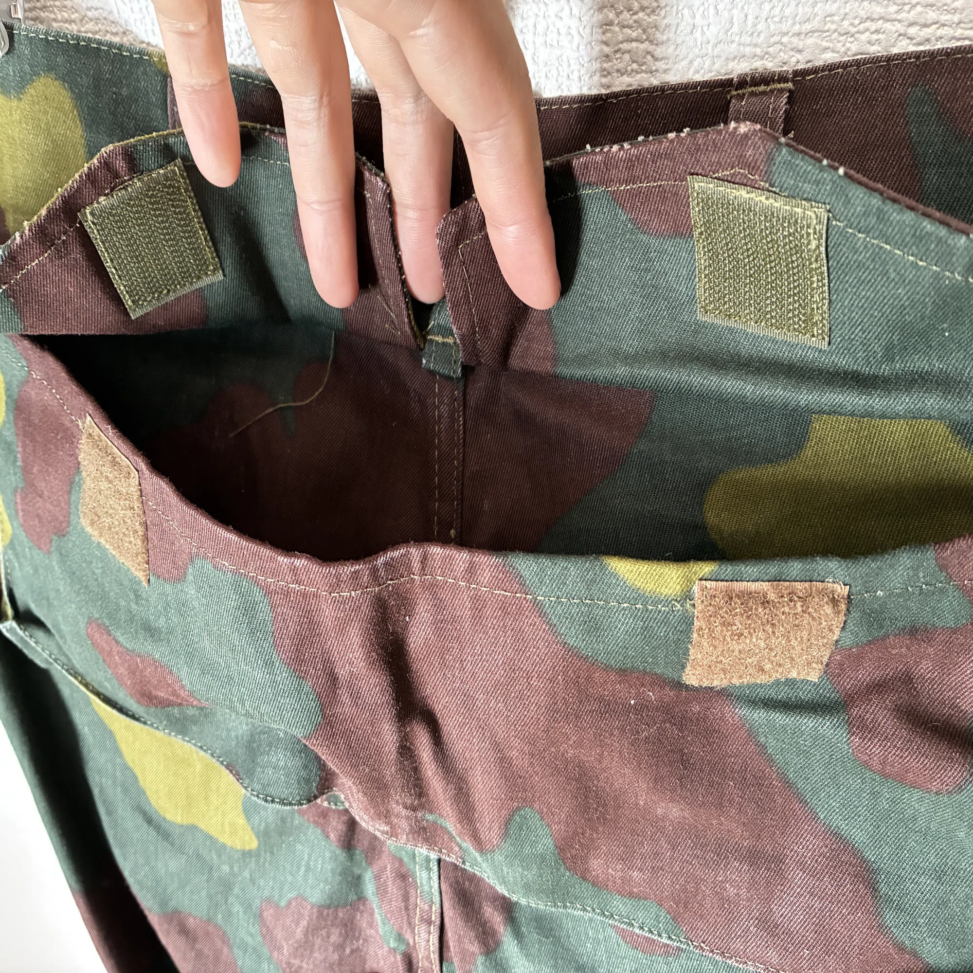 レビュー】イタリア軍 パラトルーパーパンツ サンマルコカモの外観 
