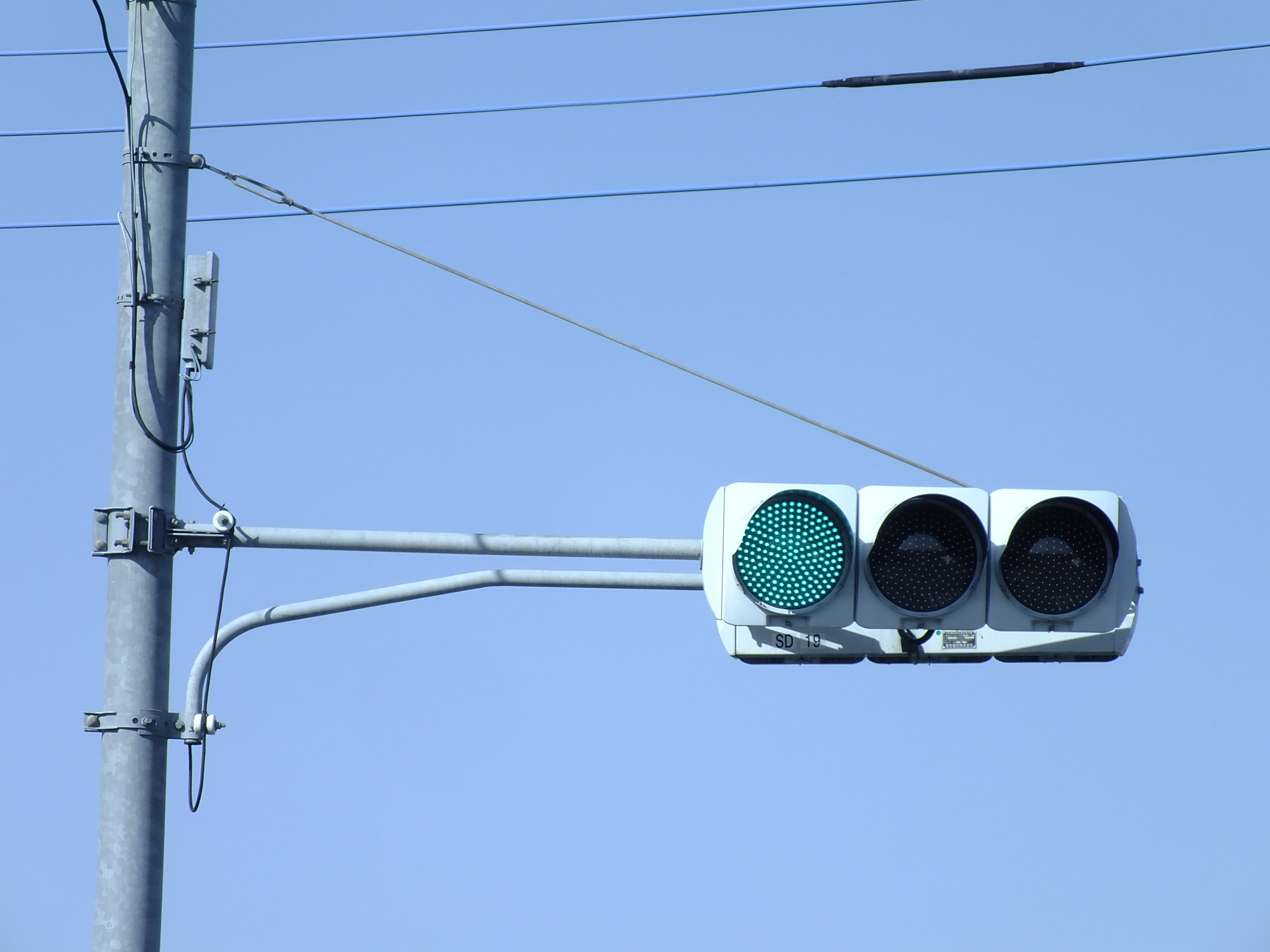 本庄-220】本庄市鵜森で撮影したプリンカップ仕様の信号電材薄型素子型