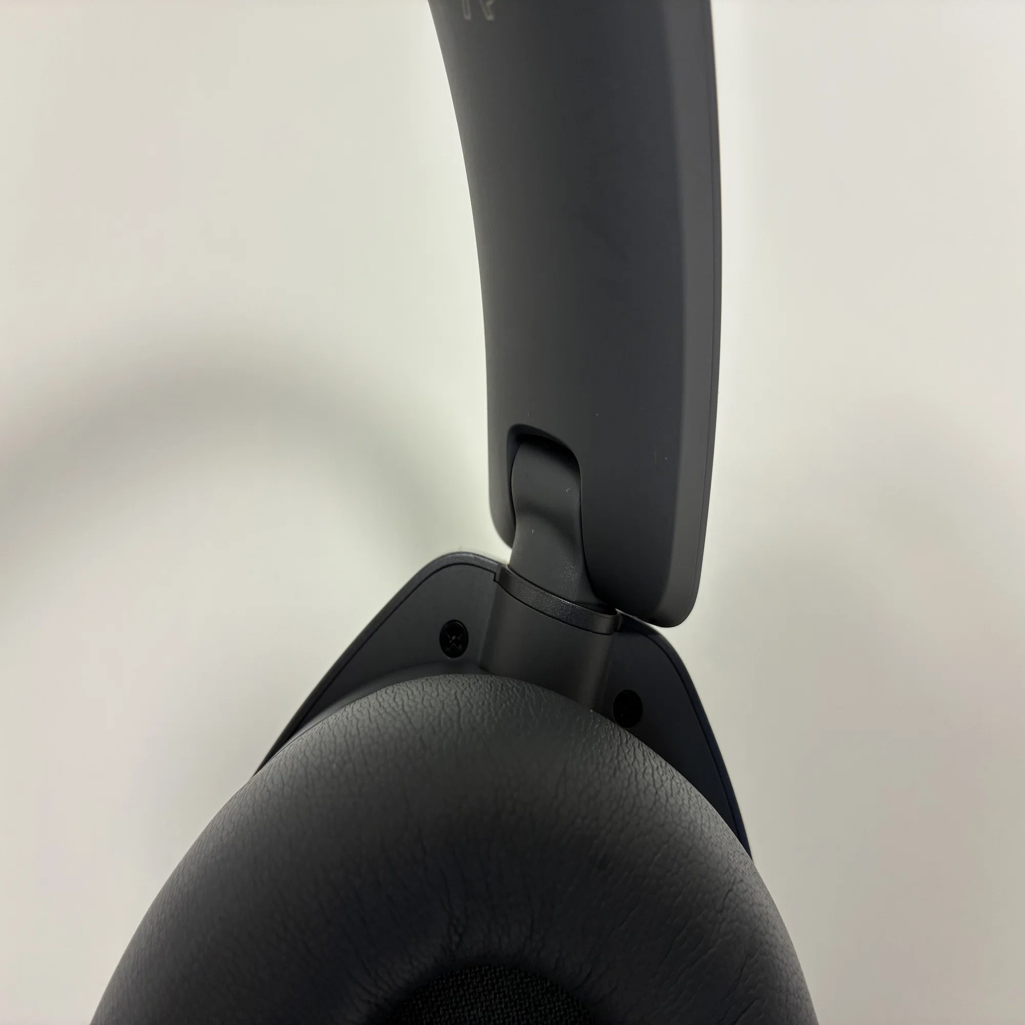 ノイキャンヘッドホンEdifier W830NBを1ヶ月使った本音レビュー 