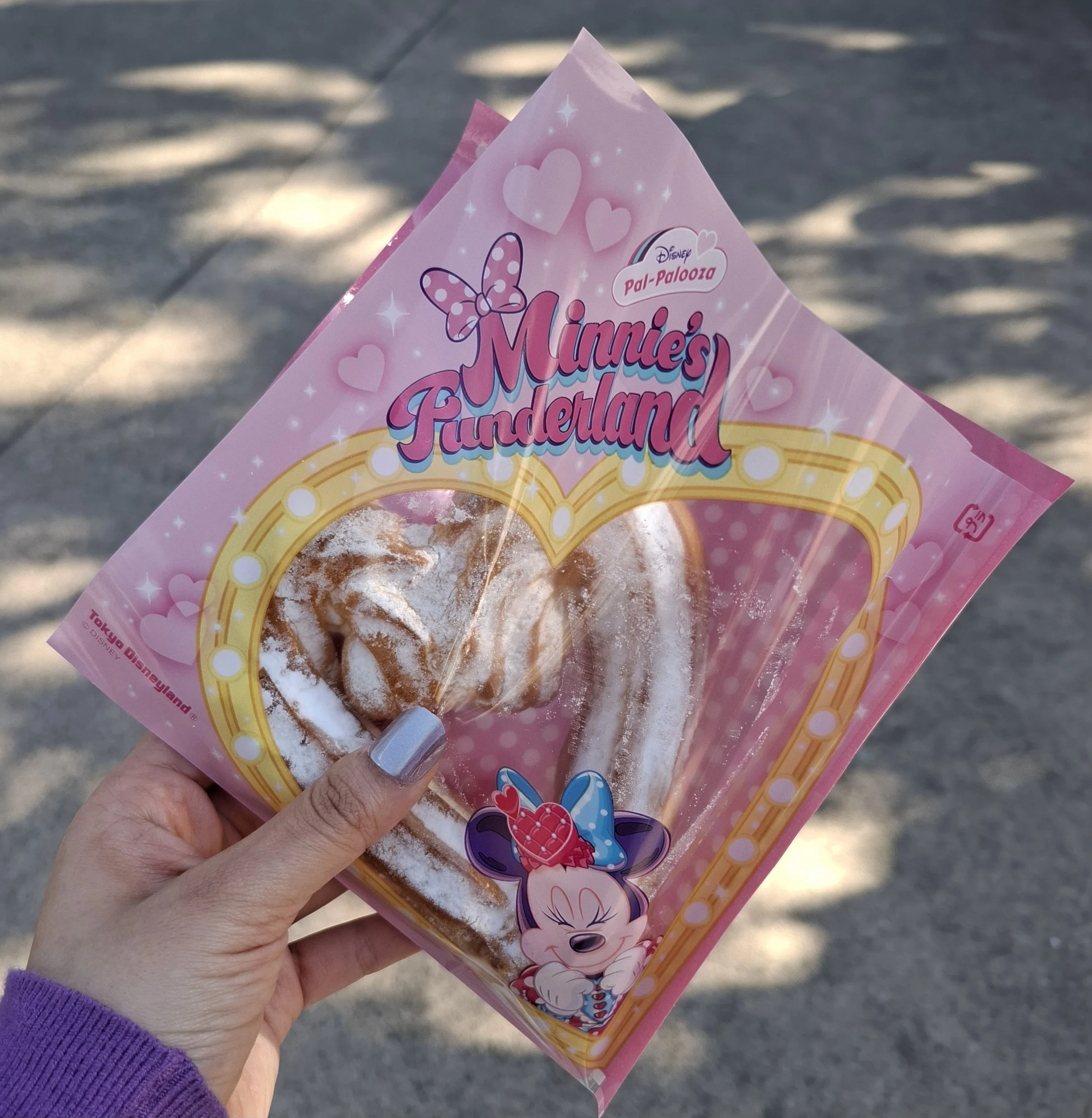 ひとりディズニー】ミニーのファンダーランドを堪能した1日🏰｜ぱだ