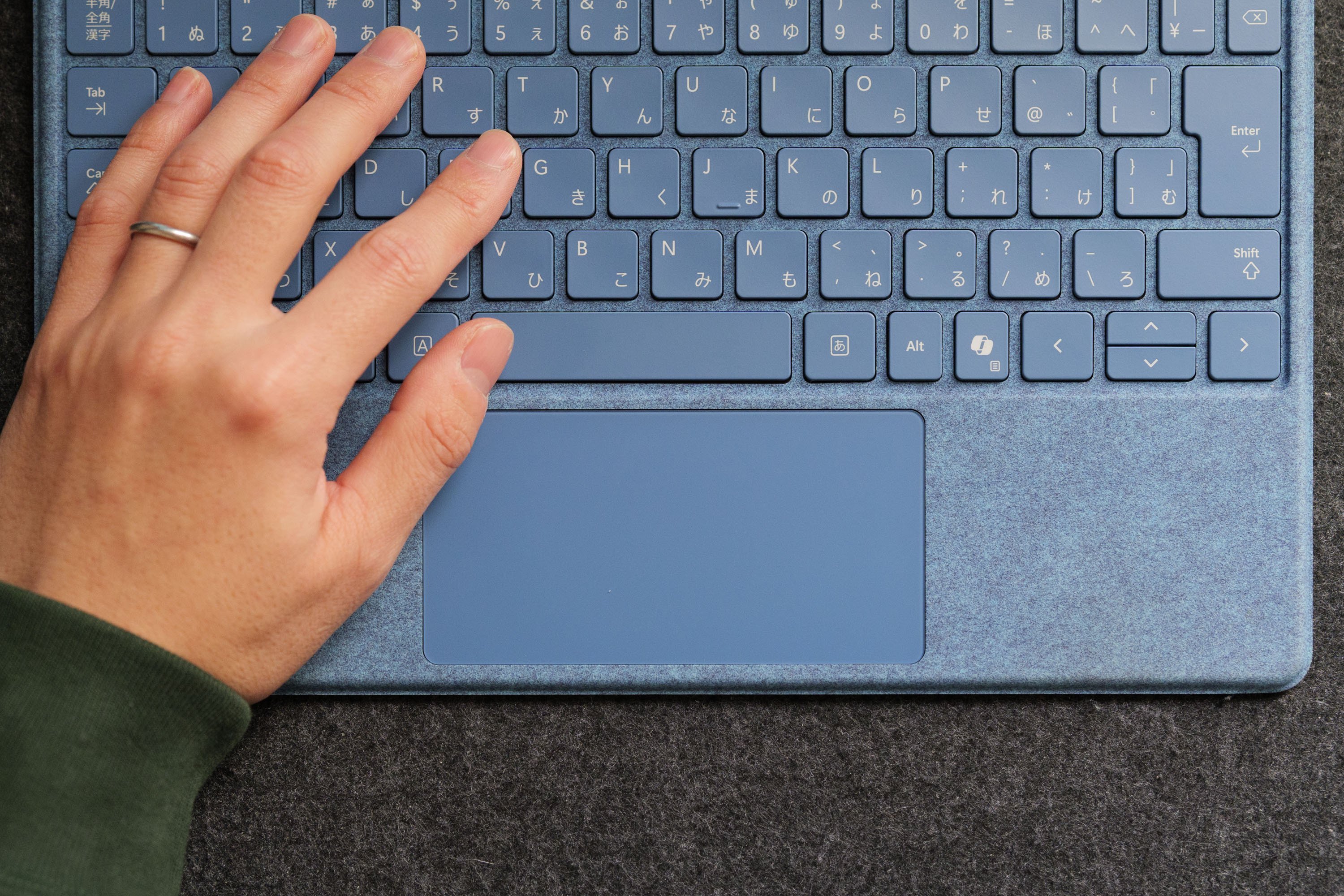 レビュー】Surface Pro13インチ フレックスキーボードが良すぎた｜ばるき