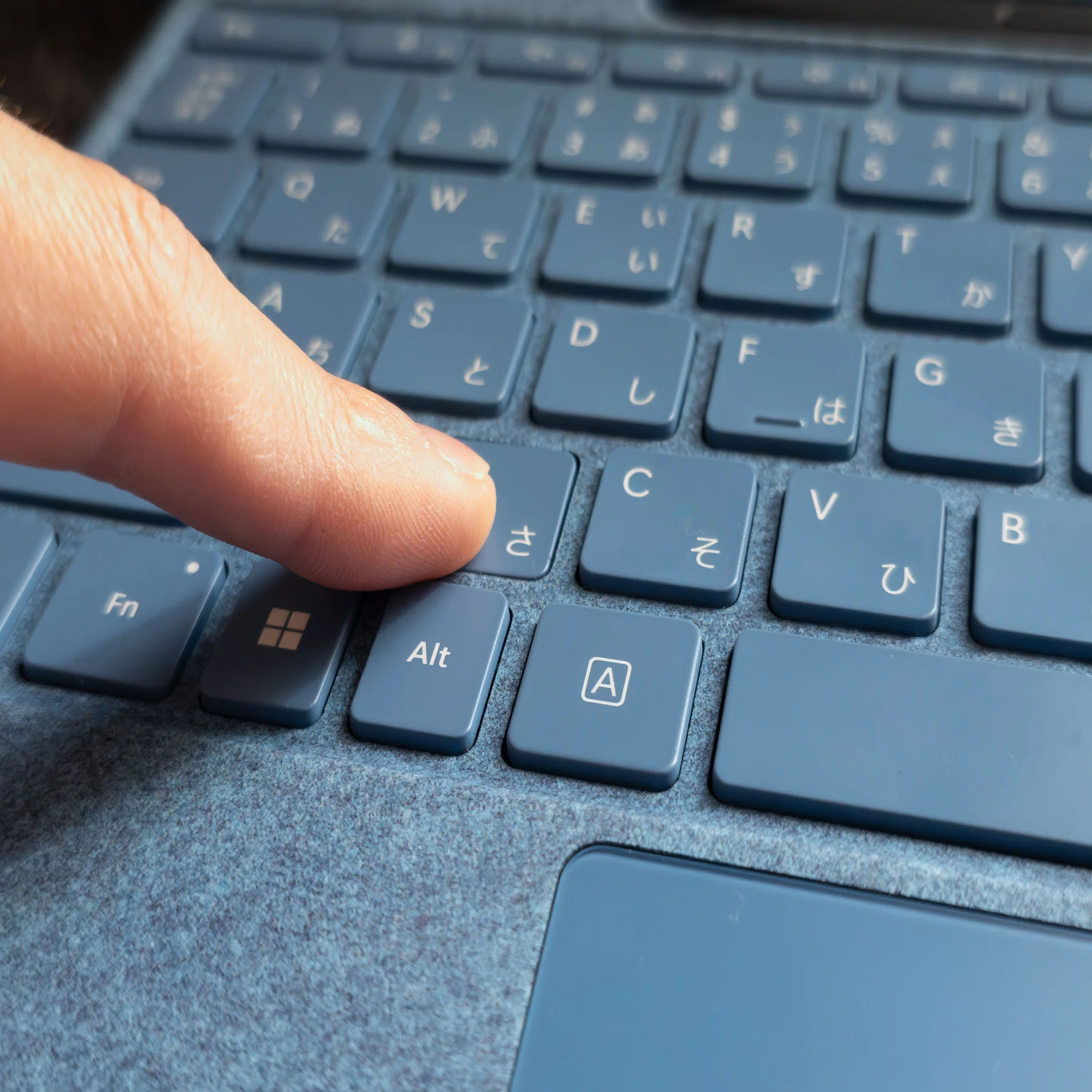 レビュー】Surface Pro13インチ フレックスキーボードが良すぎた｜ばるき