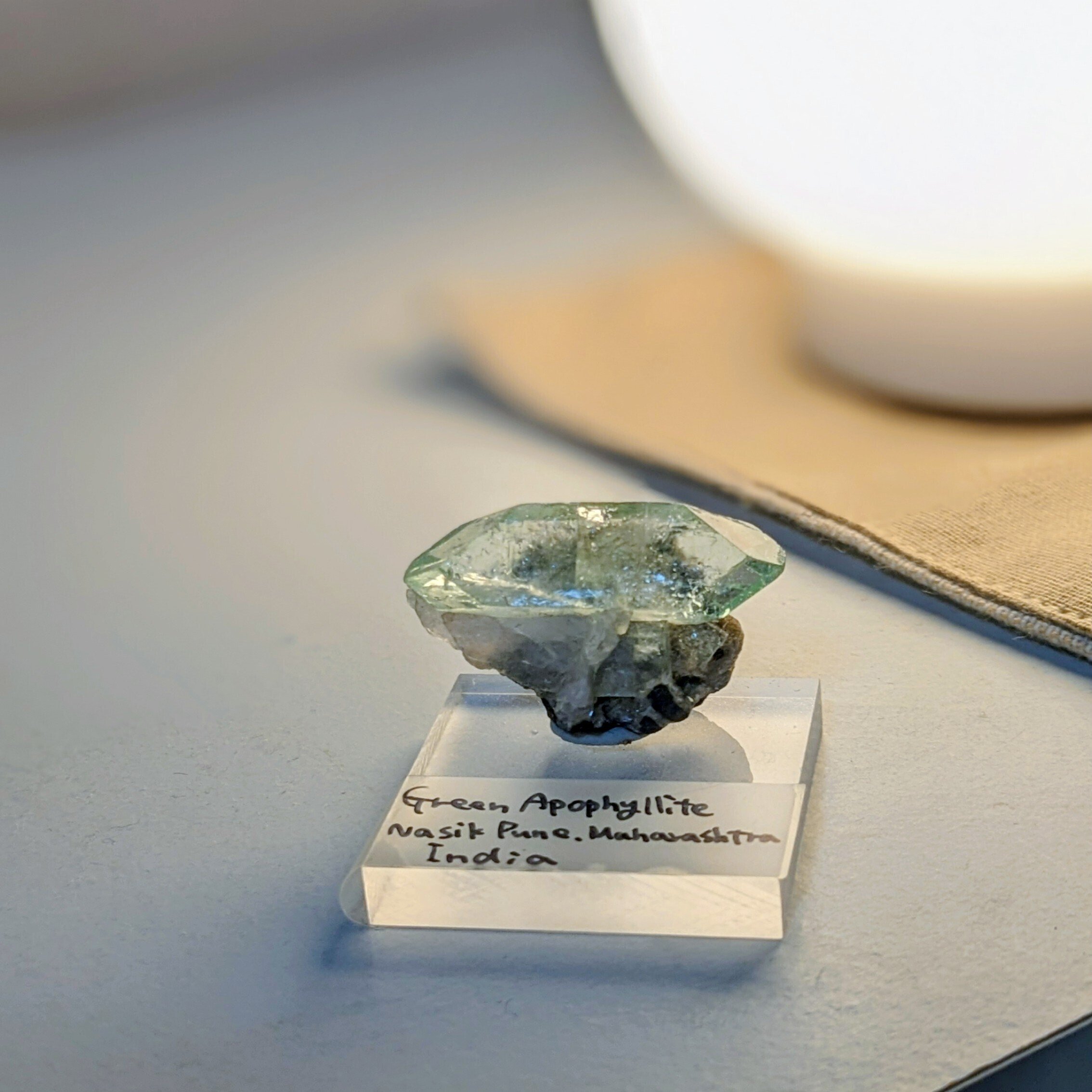 ミネラルプチマルシェ行ってみた&鉱物標本の話。｜松峰￤イラストレーター