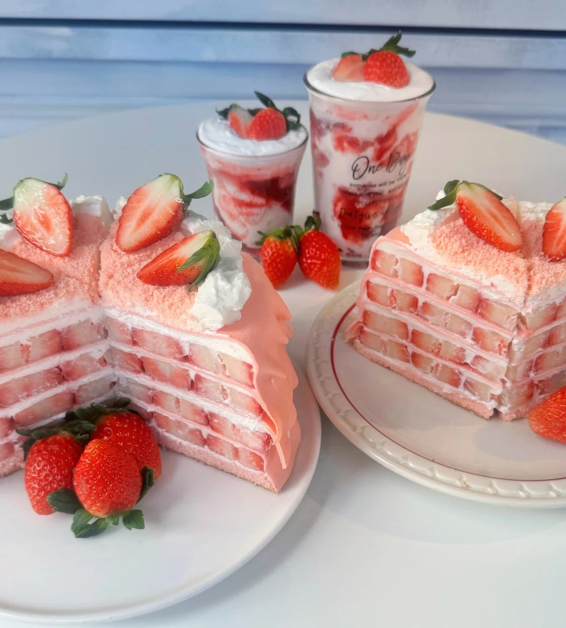 今だけの味❤️ソウルで楽しむイチゴたっぷりケーキ🍓🍰韓国人気カフェ