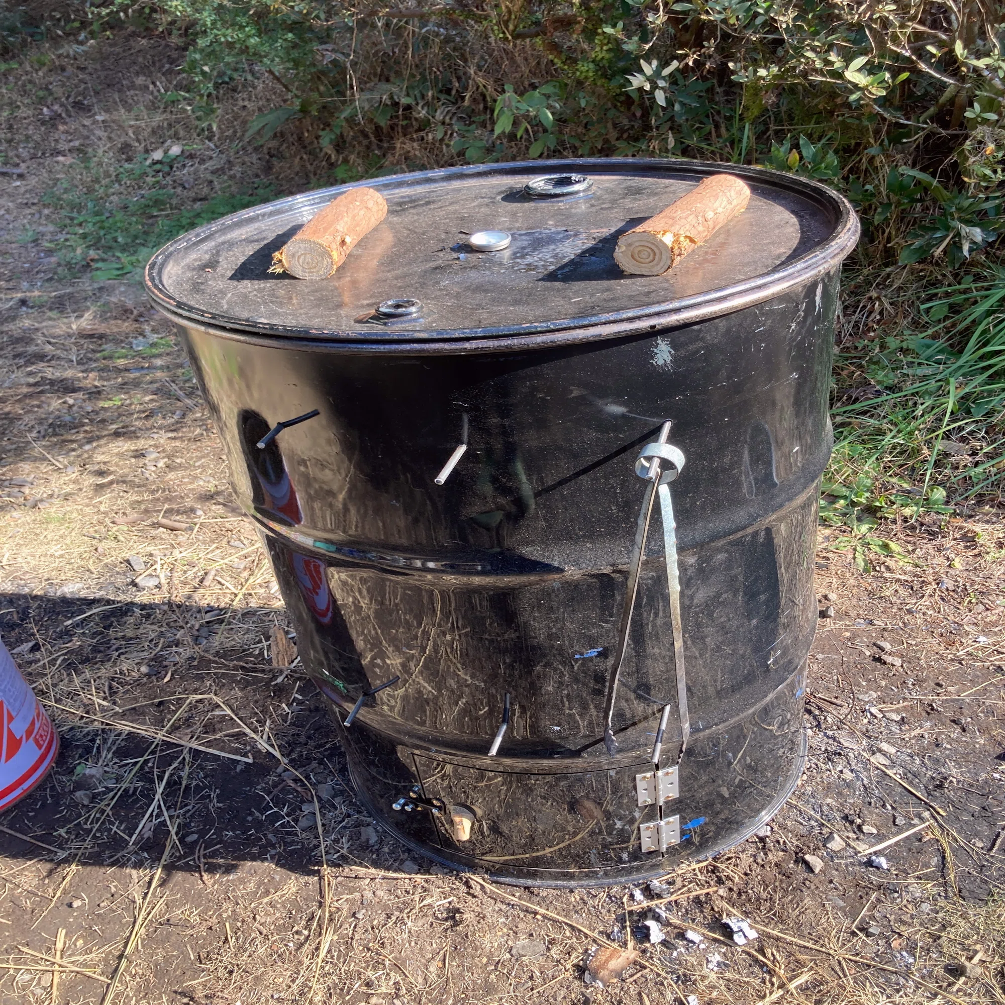 田舎暮らし】ドラム缶燻製器の初火入れ｜谺☆山里に移住した歌人