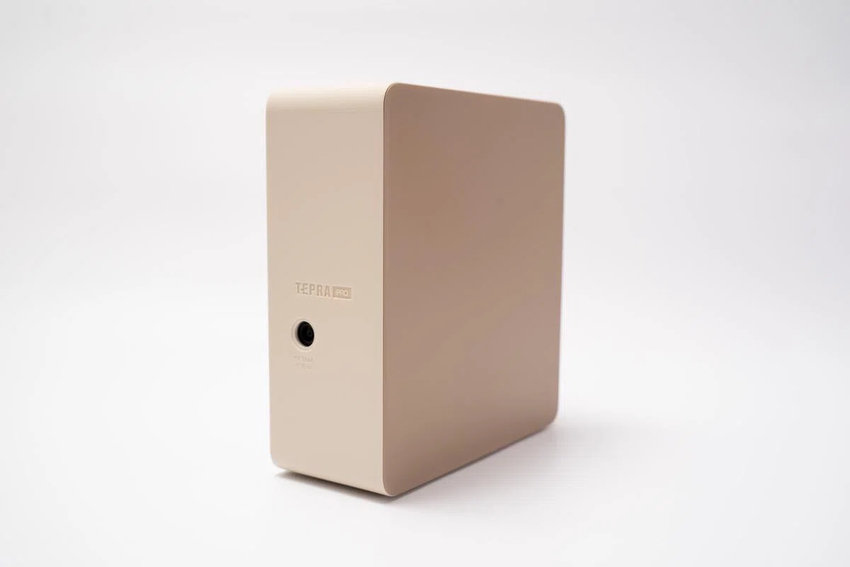 テプラ」PRO MARK SR-MK1レビュー｜スマホで簡単、名前つけに便利な