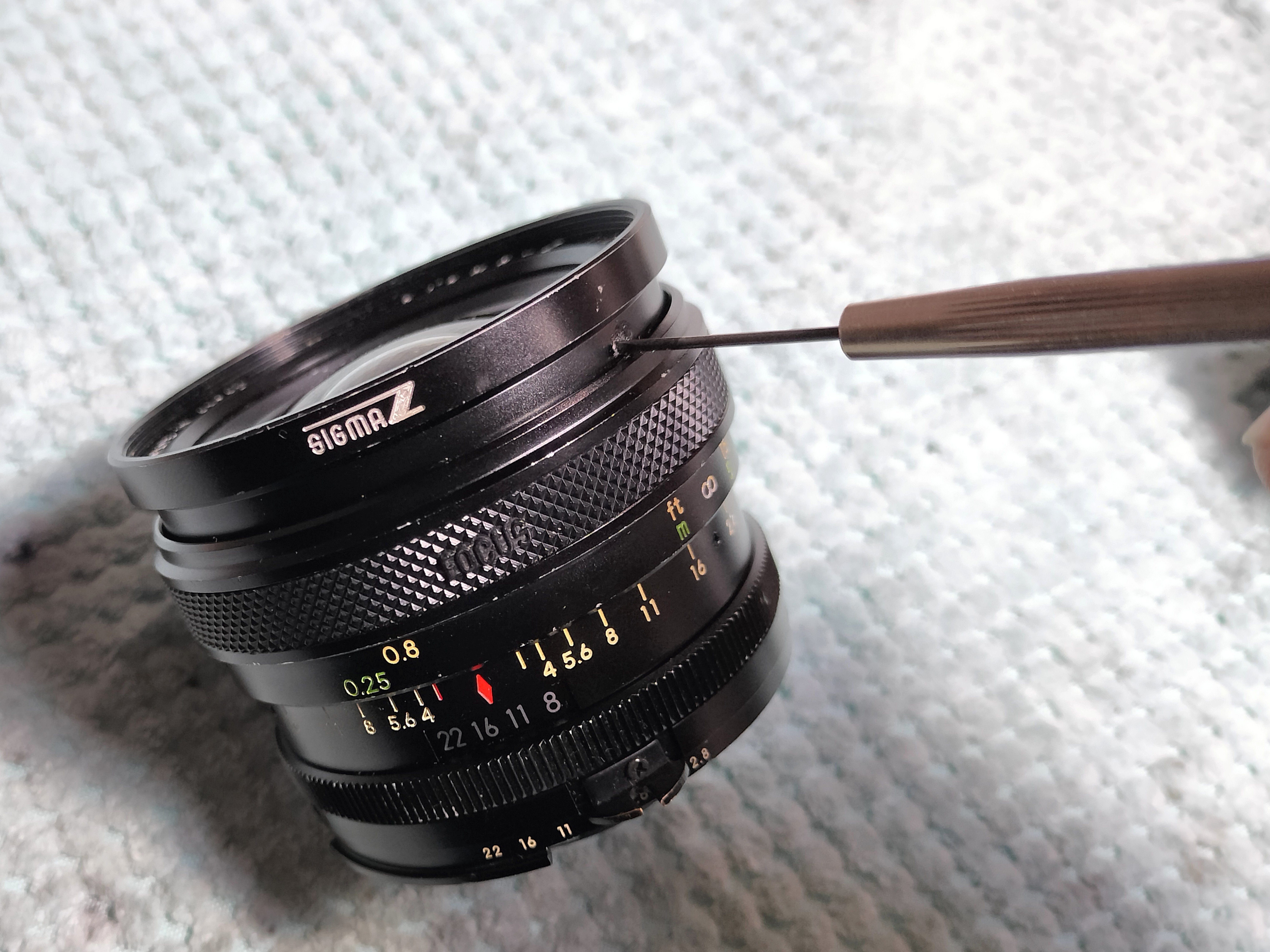 SIGMA-Z 24mm F/2.8の分解｜フィルムカメラ修理のアクアカメラ
