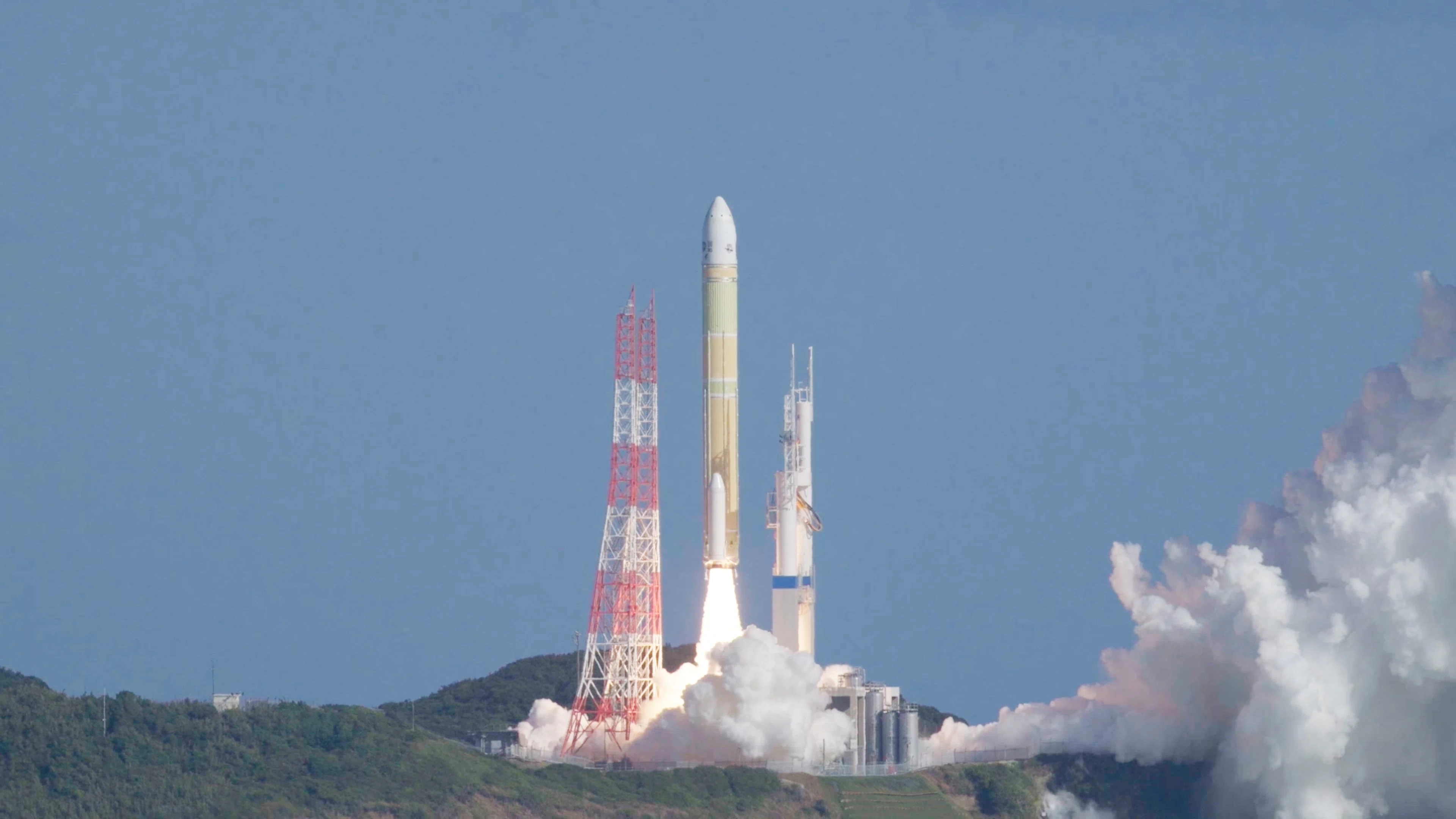 H3ロケット8号機打ち上げ失敗、衛星搭載構造が損傷の可能性 衛星は飛行