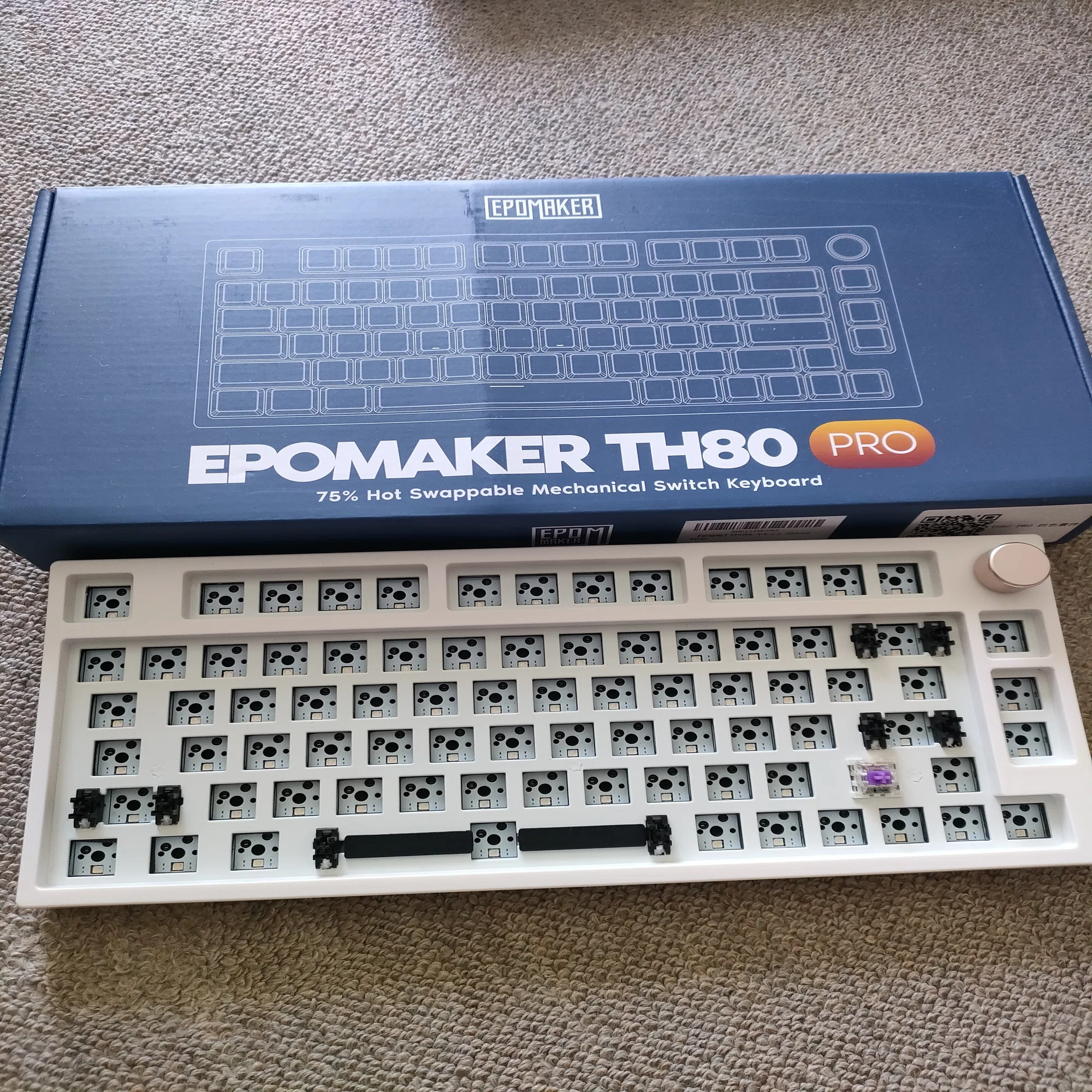 EPOMAKER TH80 Pro - ちょいオリジナルキーボード｜Aruuu