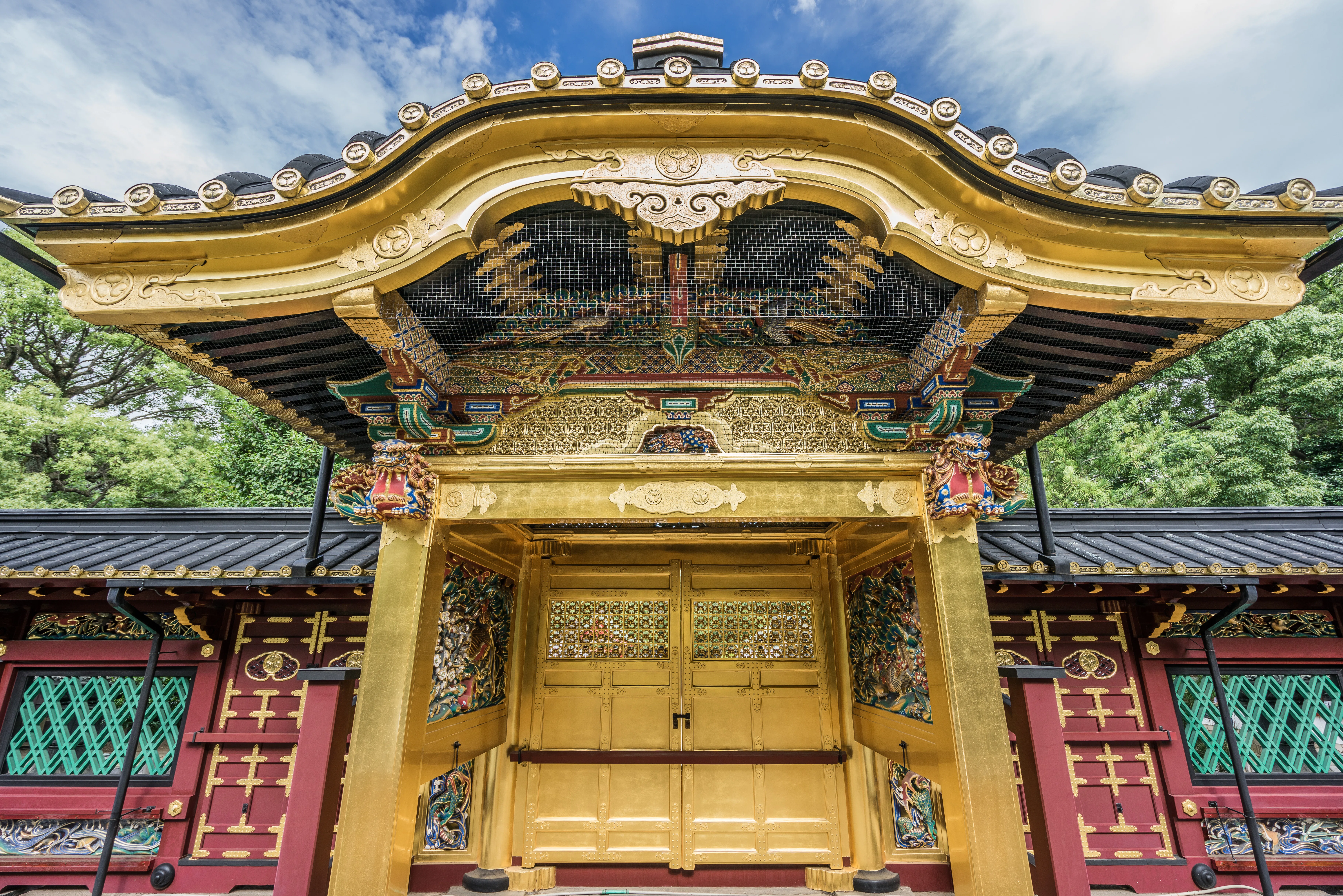 訪れるべき理由がある神社 | 上野東照宮・「金色に輝く、徳川家康を