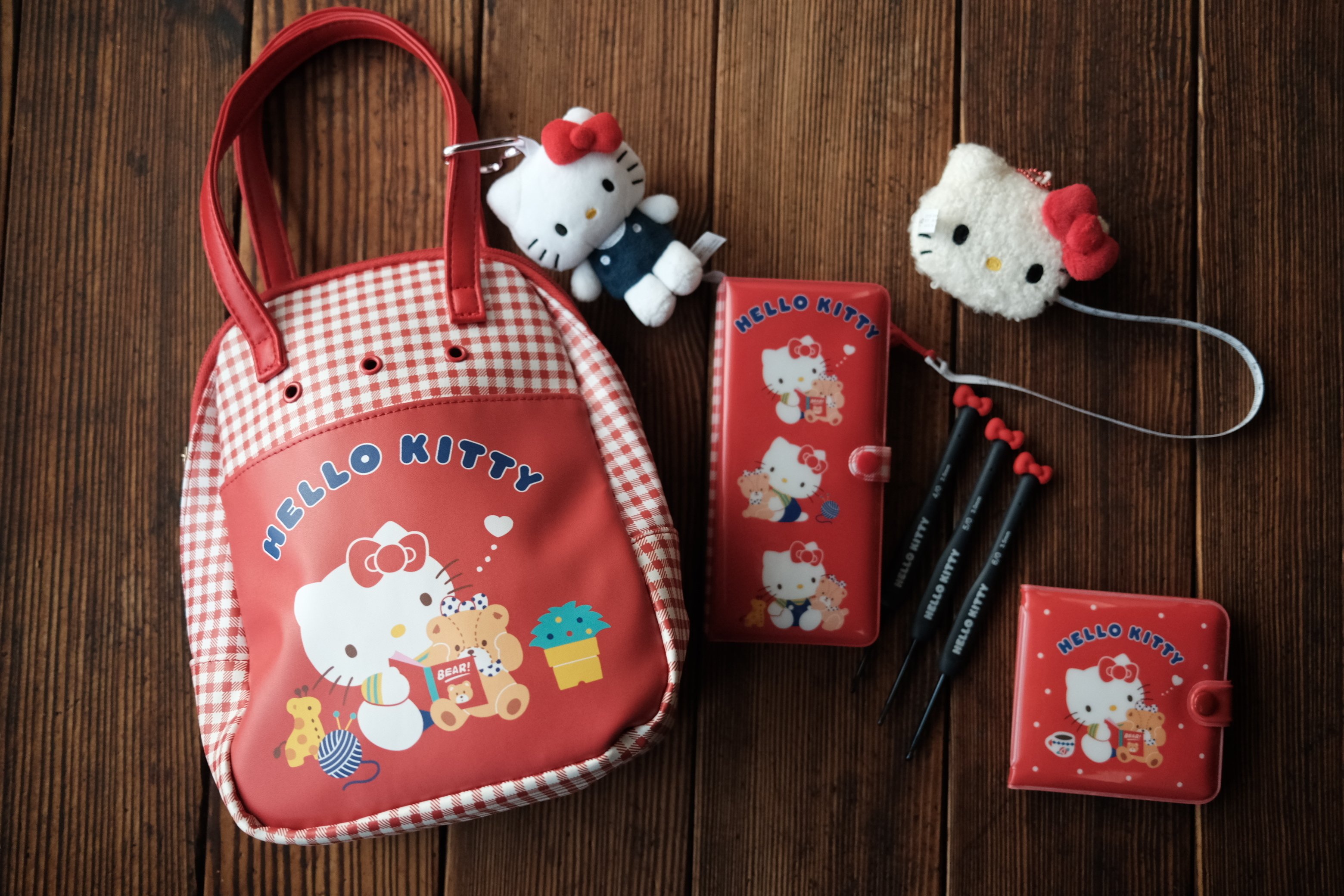 さんりお手芸部🍎キティちゃんのかぎ針に挑んだ1/21 10:00｜藍|古民家