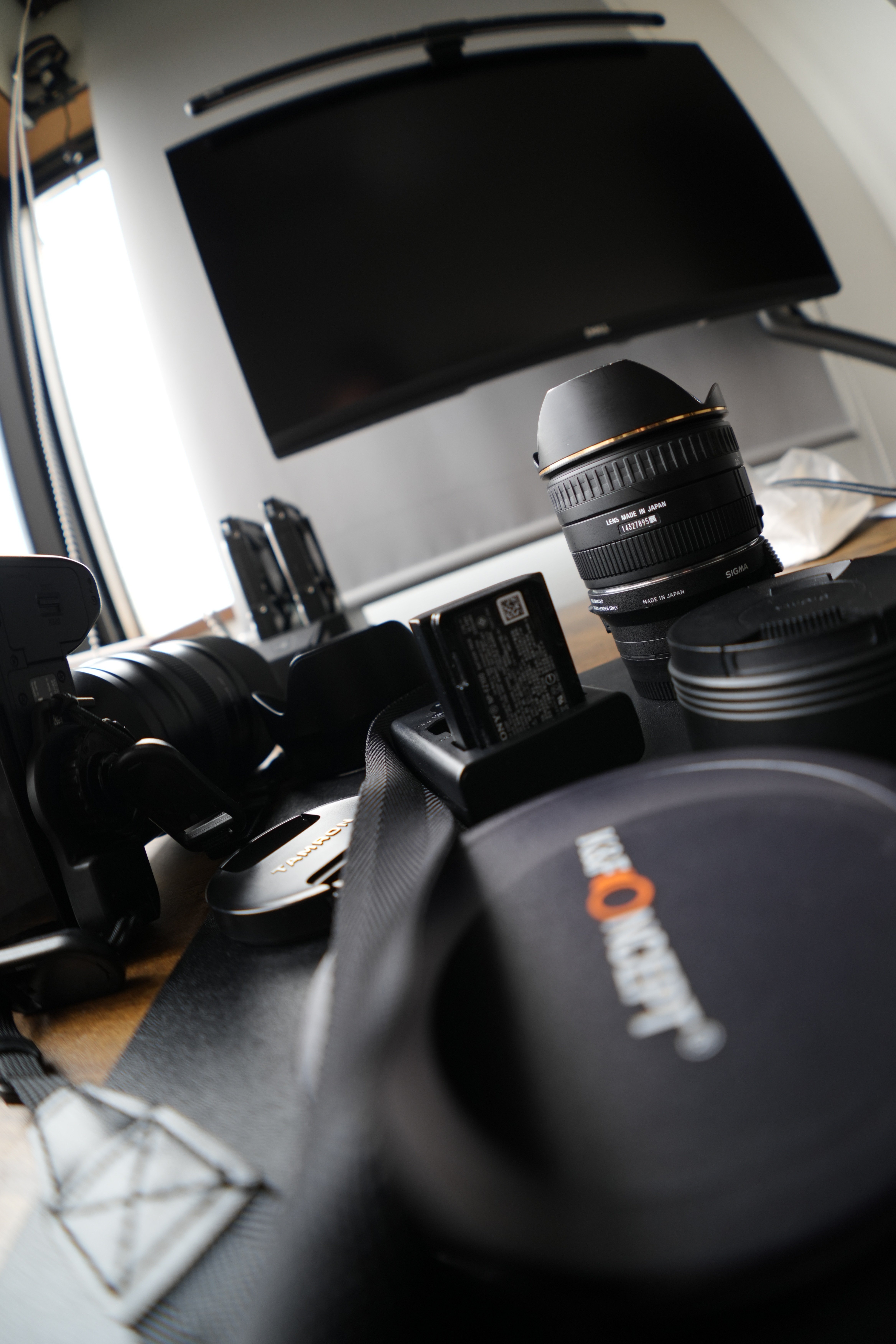 購入レビュー】SONY FE 28mm F2 + 魚眼コンバーター｜Eマウント魚眼の