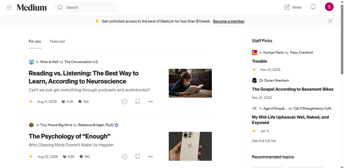 「英語版note」Mediumを始めてみよう。始める前に知っておくべきこと、Mediumをやるべき人の特徴は?|あいすけ@稼げてない個人開発者