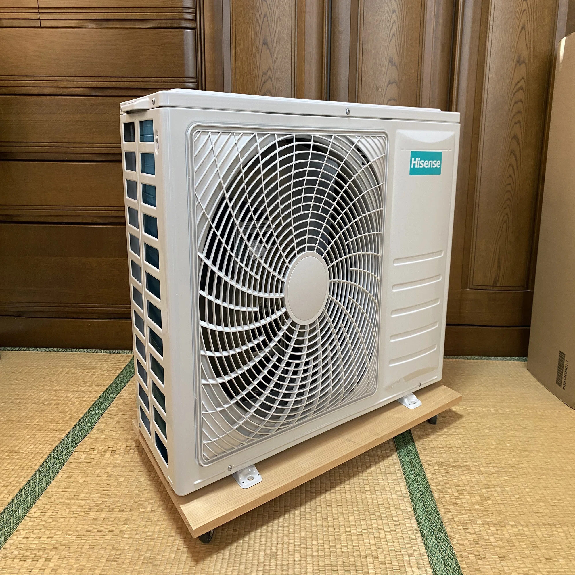 ハイセンスエアコンSシリーズ室外機 HA-S40C2の分解調査 14畳用/200V 